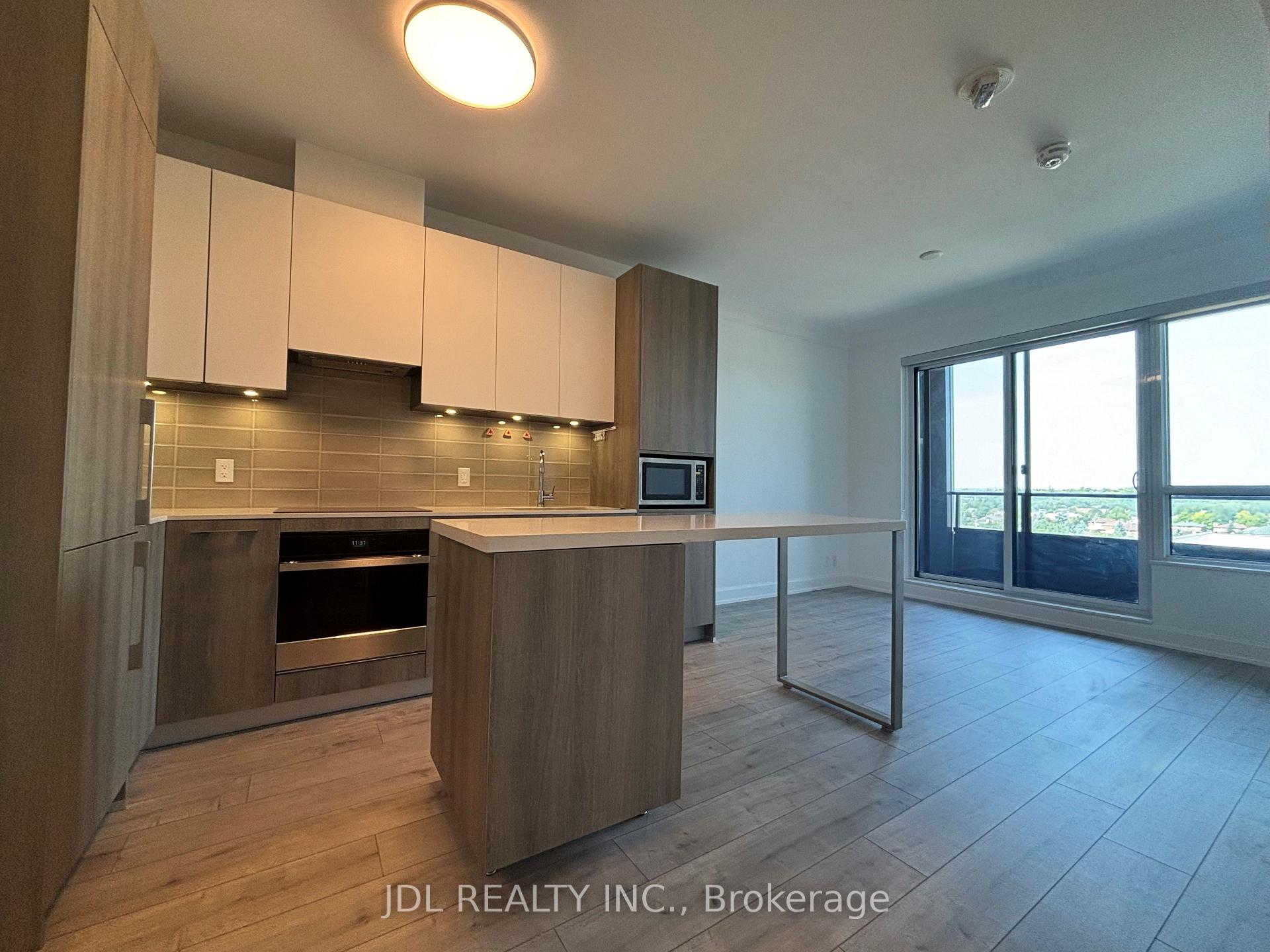 Photo 3 of Unit 911, 38 Water Walk Drive, Markham, Unionville — HOMEH
