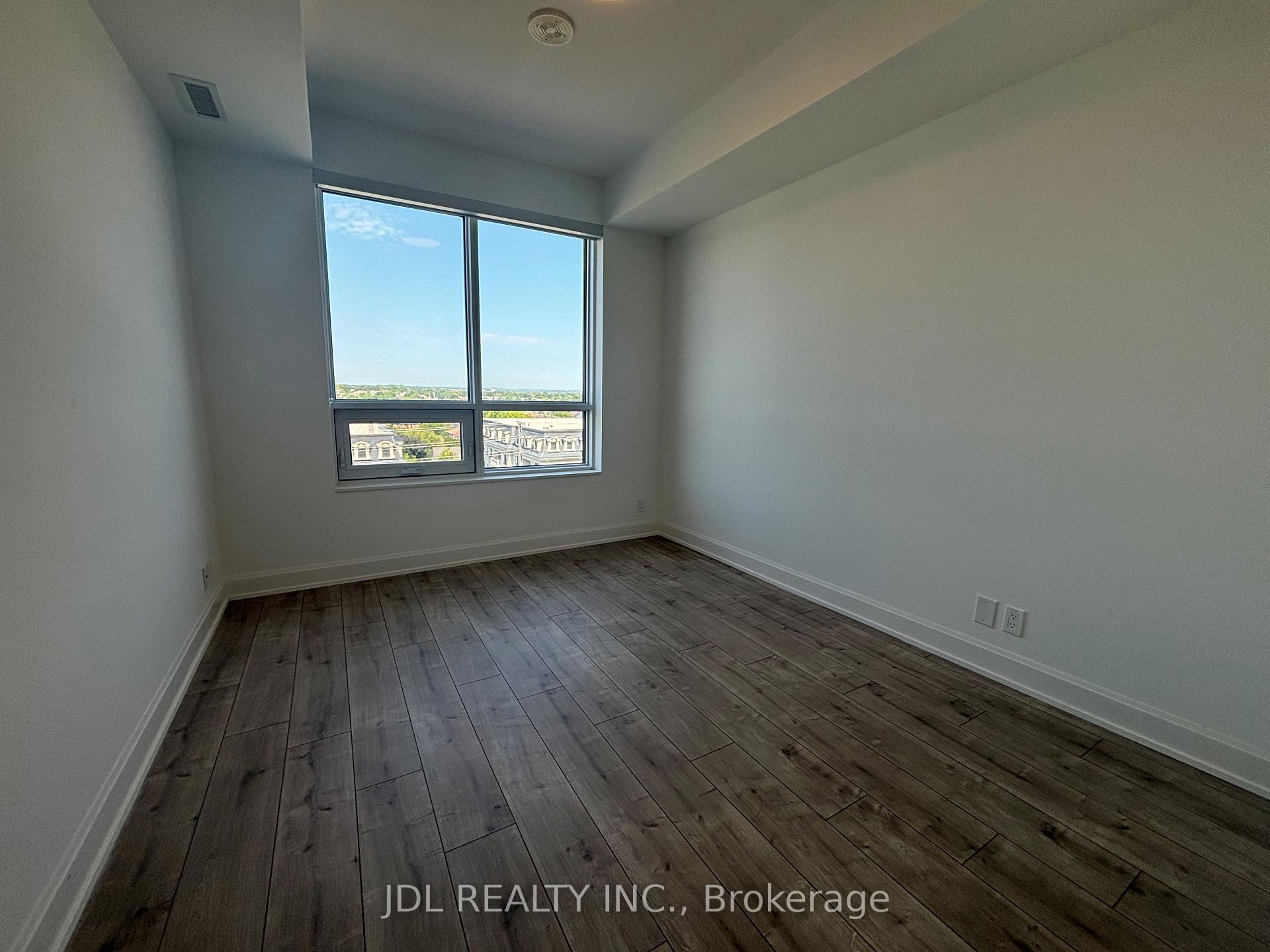 Photo 7 of Unit 911, 38 Water Walk Drive, Markham, Unionville — HOMEH