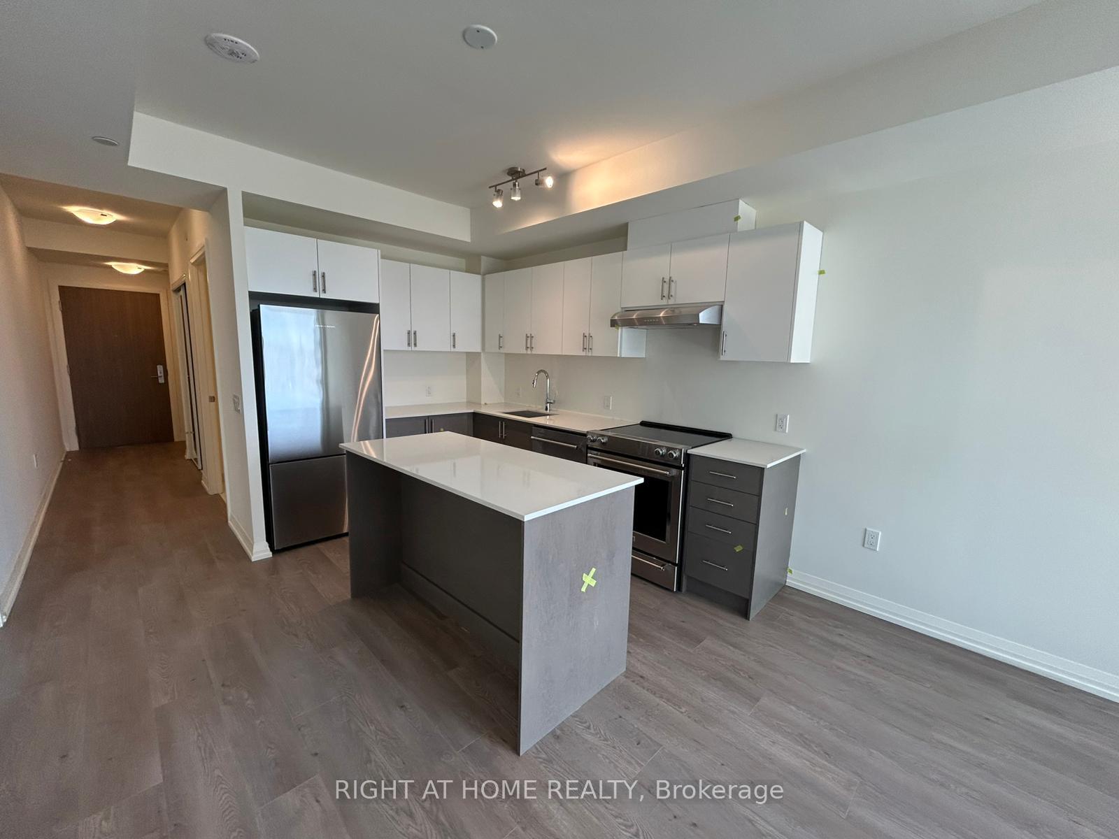 Photo 1 of Unit 318, 27 Korda Gate, Vaughan, Vellore Village — HOMEH