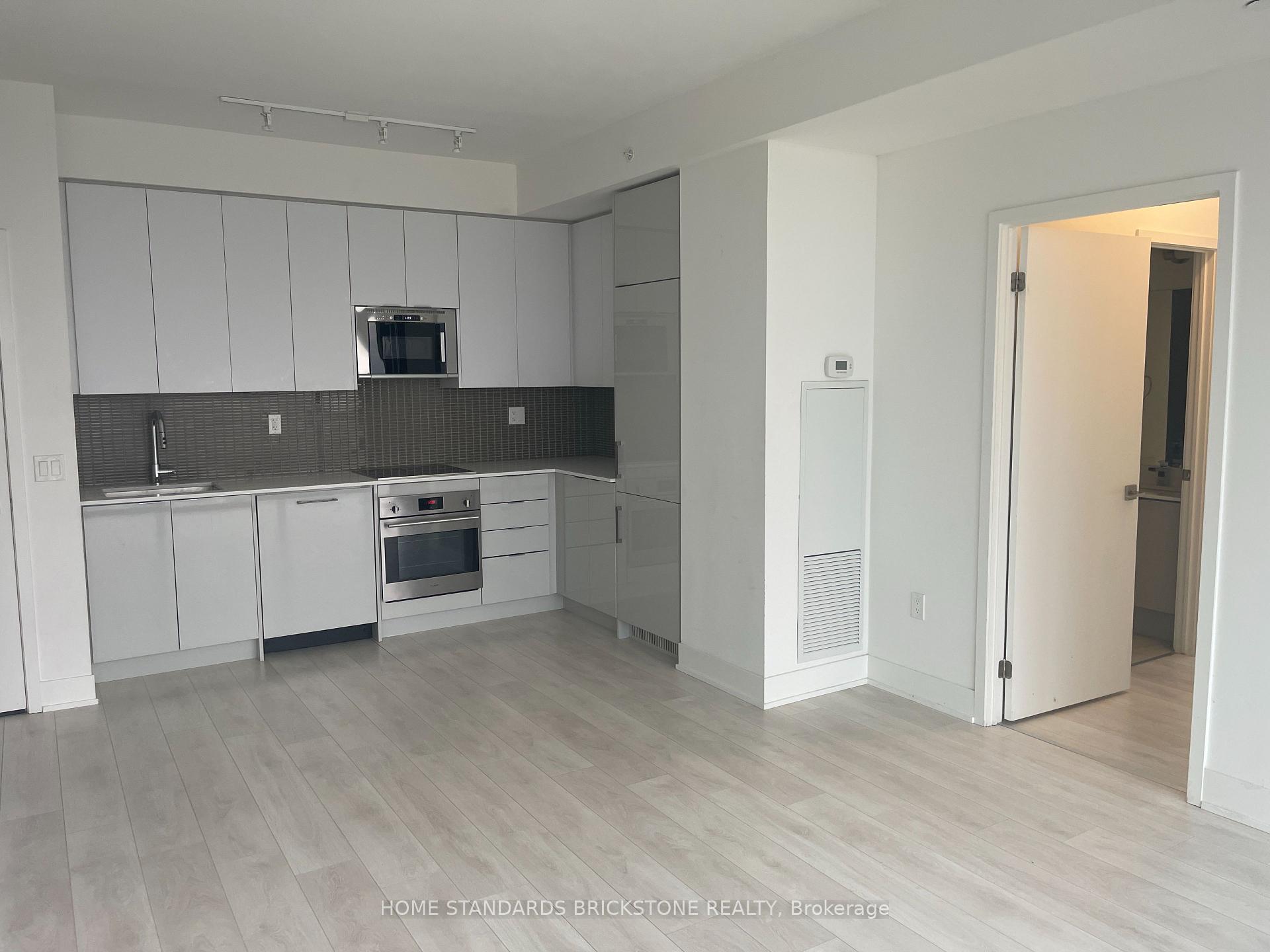 Photo 12 of Unit 2107, 2908 Highway 7, Vaughan, Concord — HOMEH