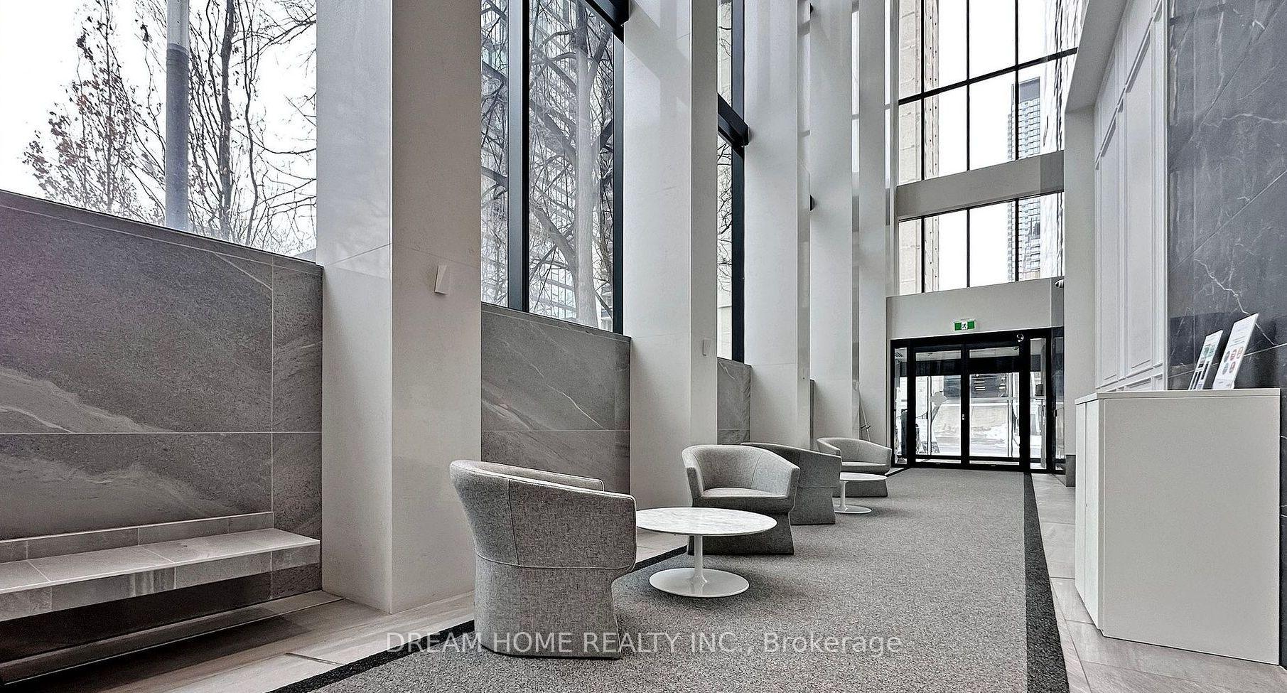 Photo 18 of Unit 1810, 3 Gloucester Street, Toronto, Church-Yonge Corridor — HOMEH