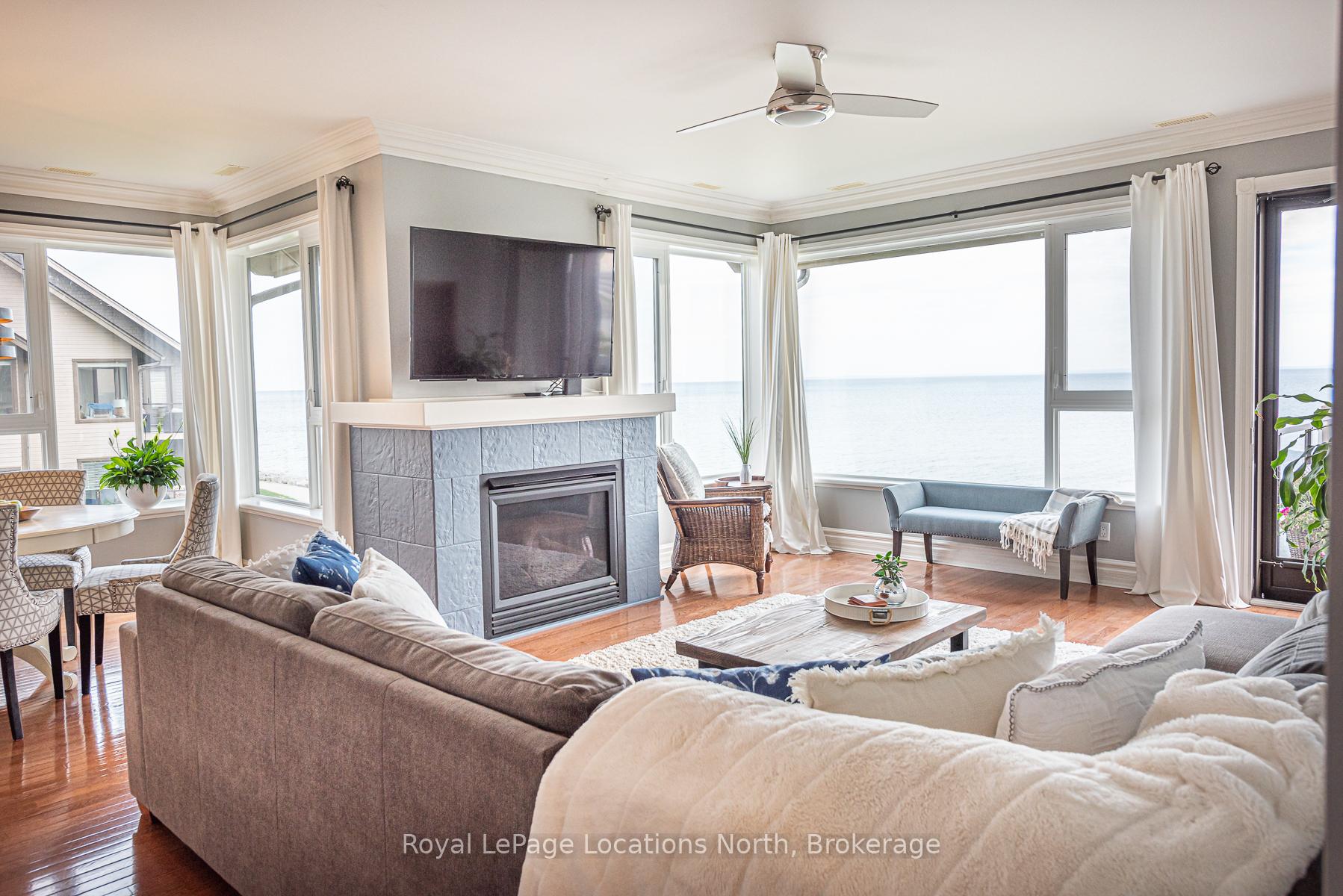 Photo 5 of 529 Mariners Way, Collingwood — HOMEH