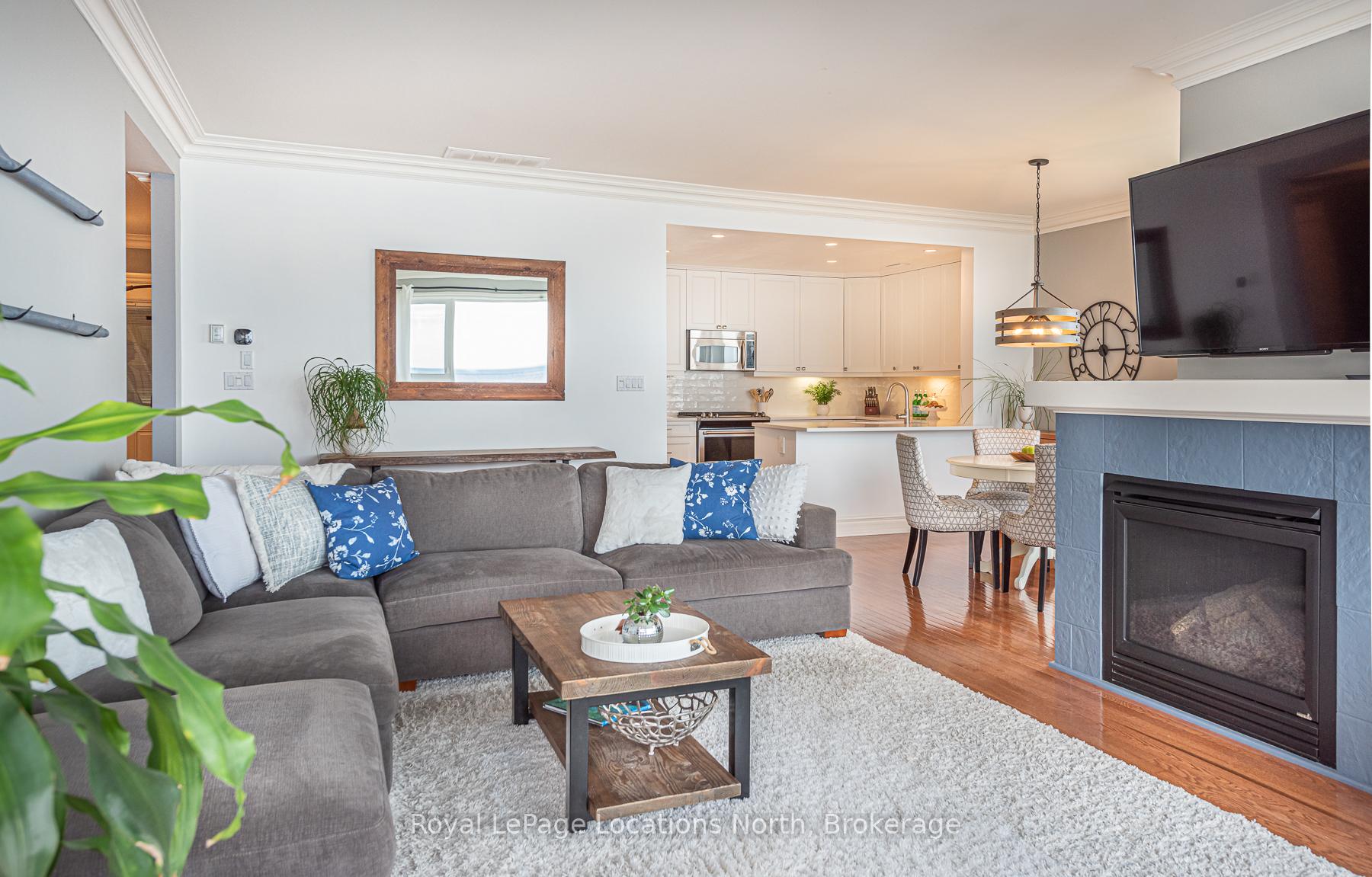 Photo 7 of 529 Mariners Way, Collingwood — HOMEH