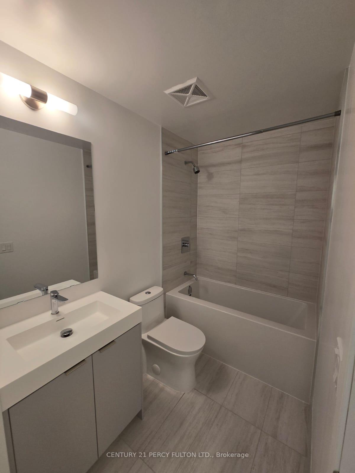 Photo 4 of Unit 2011, 474 Caldari Road, Vaughan, Concord — HOMEH