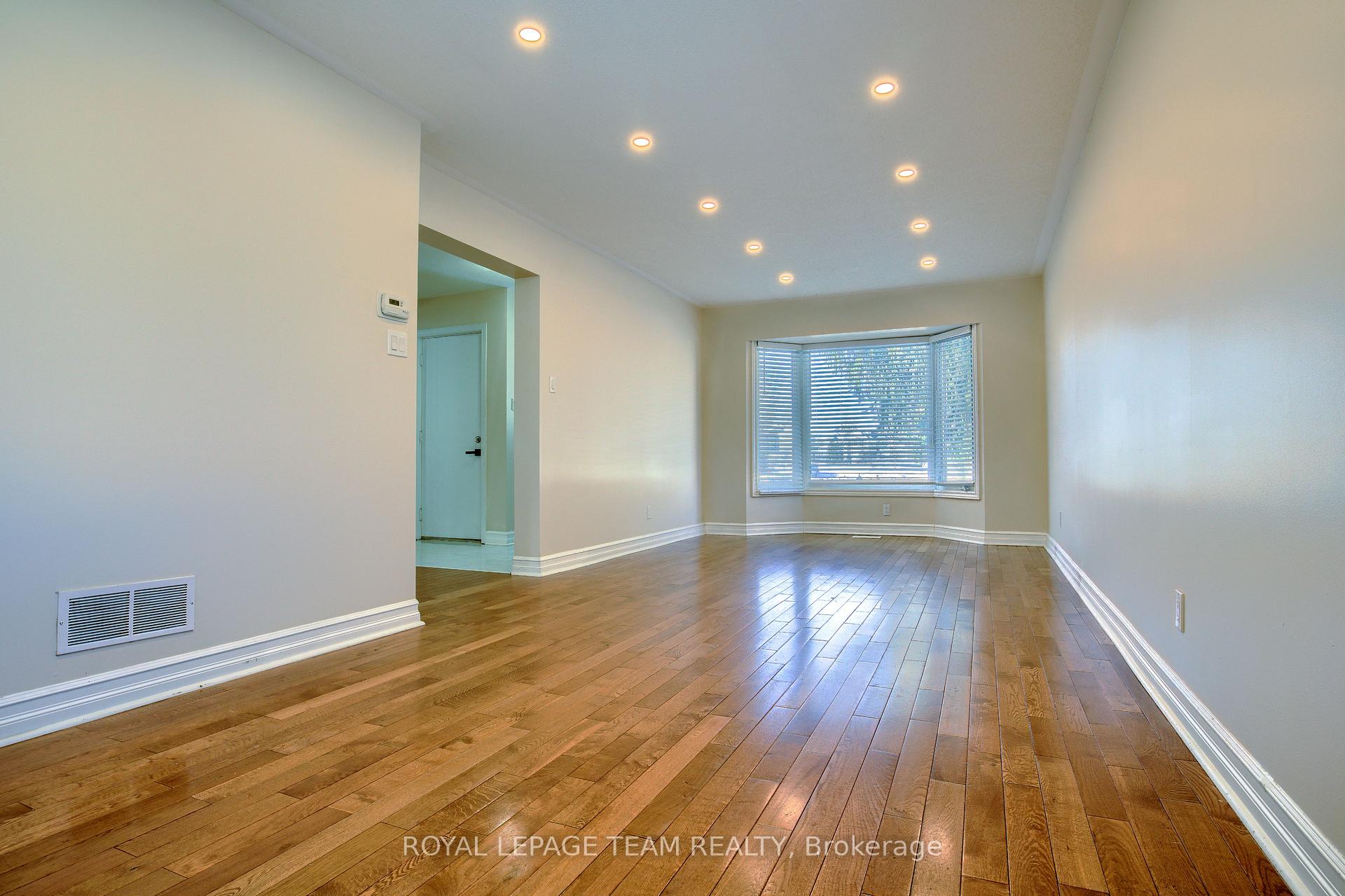 Photo 3 of 79 Merner Avenue, Ottawa, Barrhaven - Cedargrove/Fraserdale — HOMEH