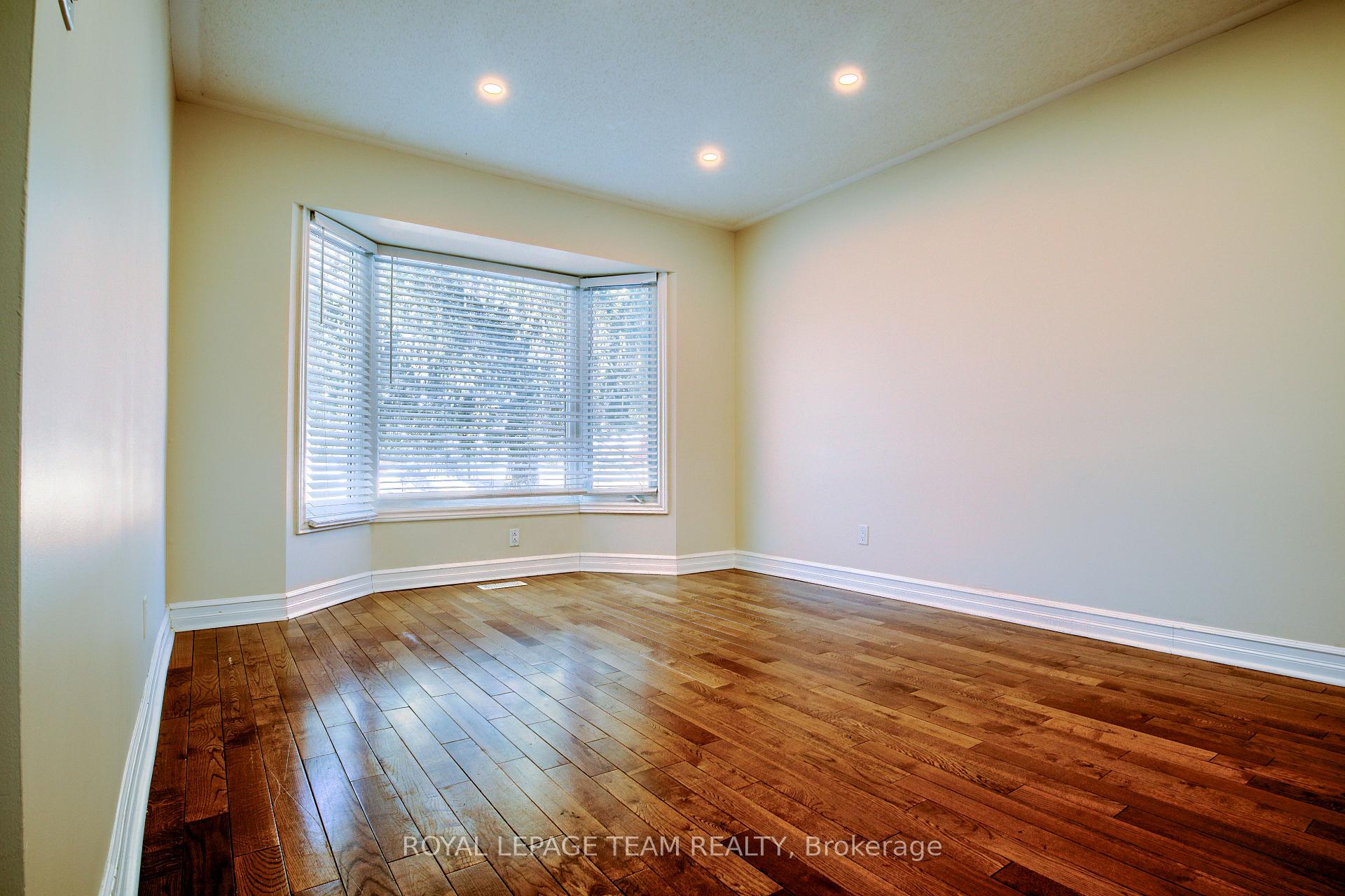 Photo 4 of 79 Merner Avenue, Ottawa, Barrhaven - Cedargrove/Fraserdale — HOMEH