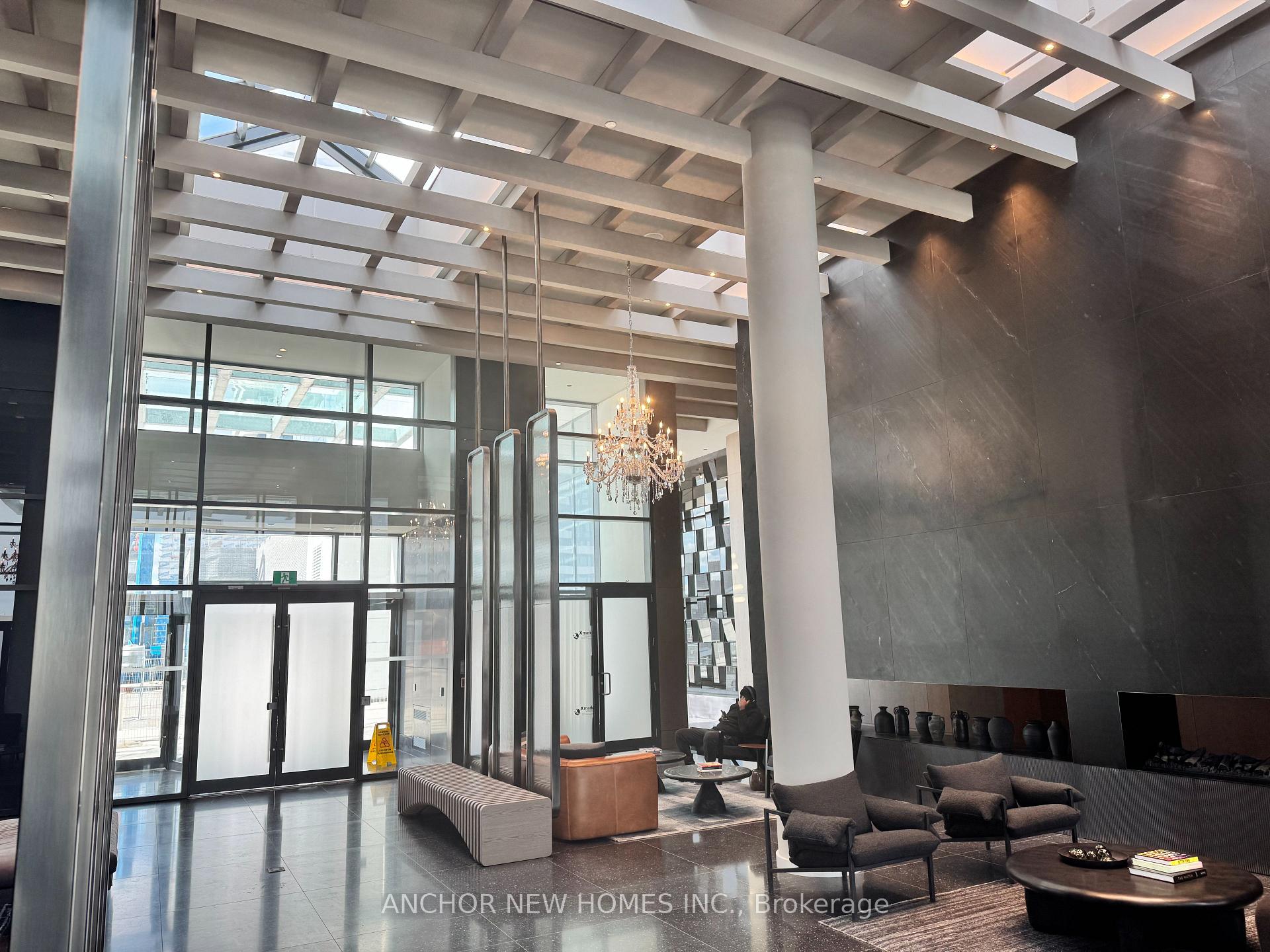 Photo 5 of Unit #1201, 8 Interchange Way, Vaughan, Vaughan Corporate Centre — HOMEH
