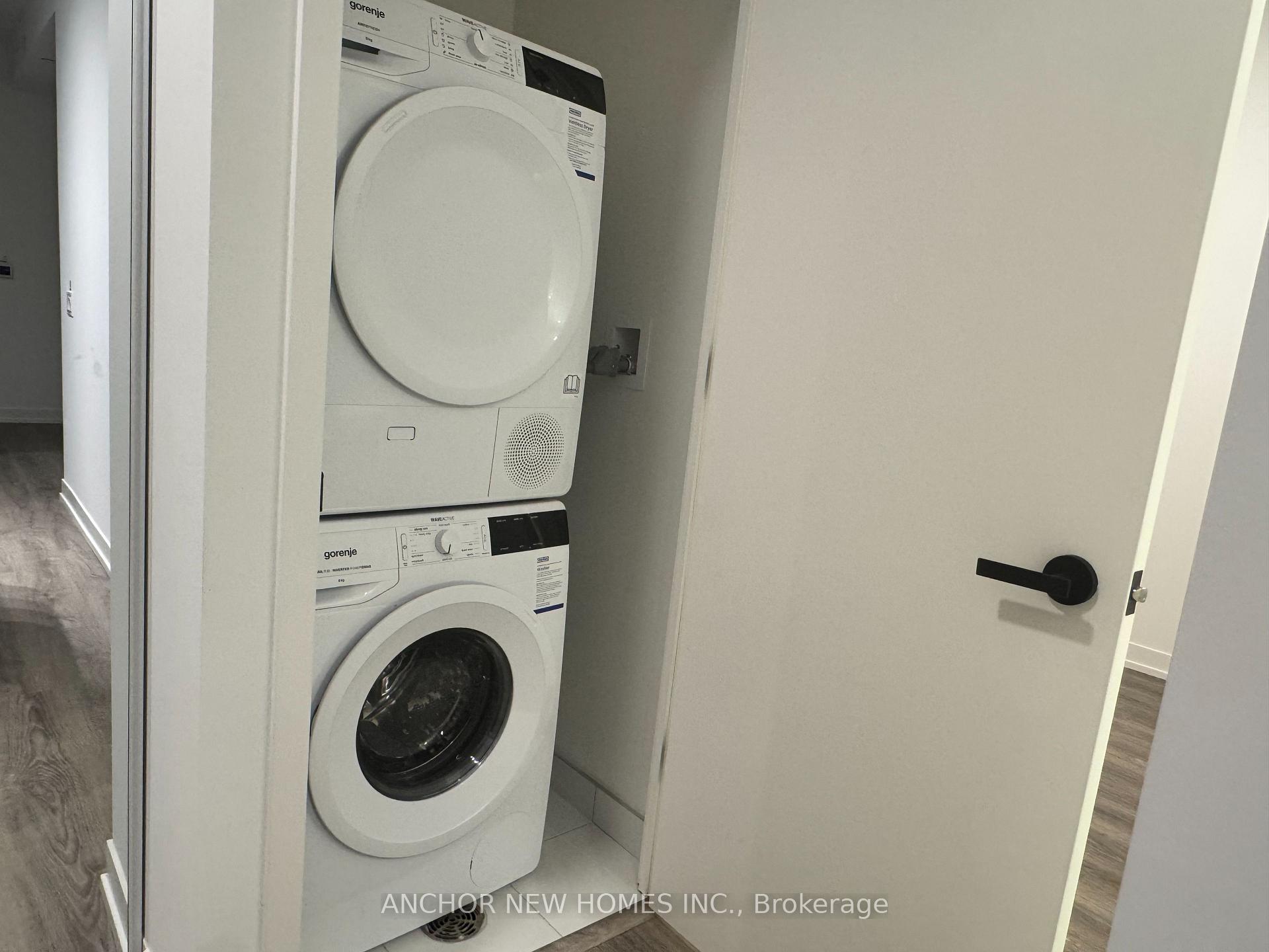 Photo 15 of Unit #1201, 8 Interchange Way, Vaughan, Vaughan Corporate Centre — HOMEH