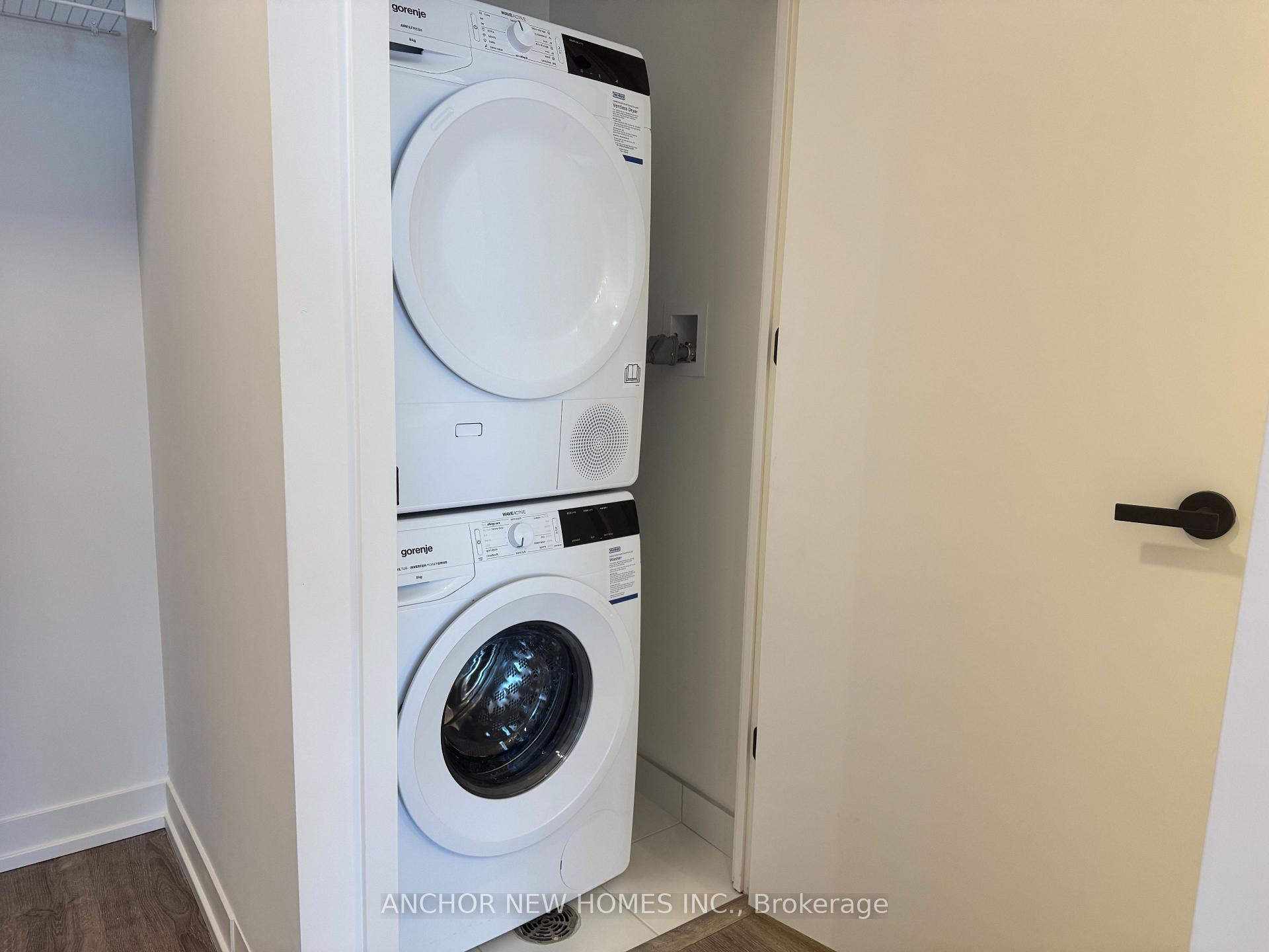 Photo 18 of Unit #1201, 8 Interchange Way, Vaughan, Vaughan Corporate Centre — HOMEH