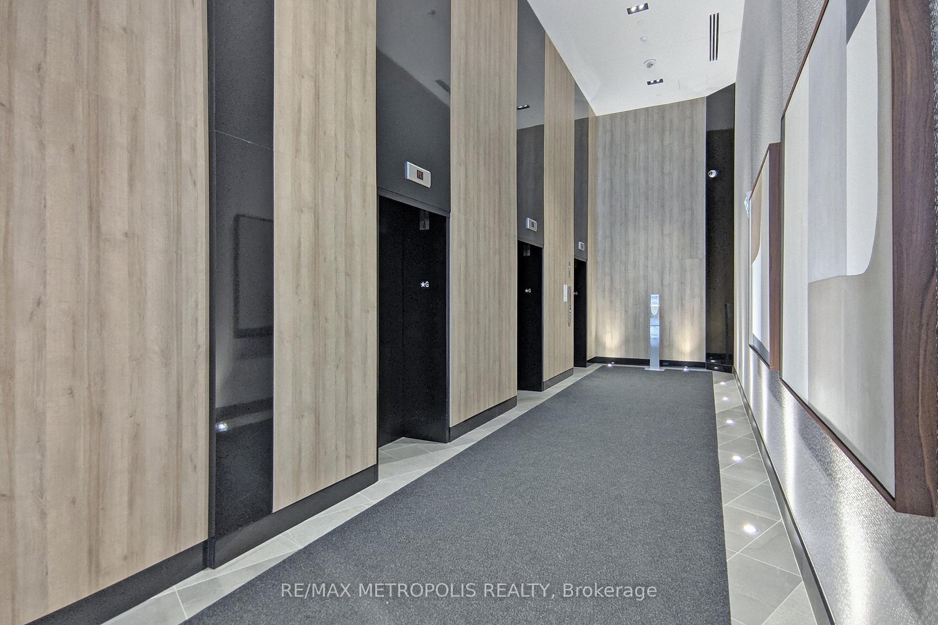 Photo 4 of Unit 2008, 48 Power Street, Toronto, Moss Park — HOMEH