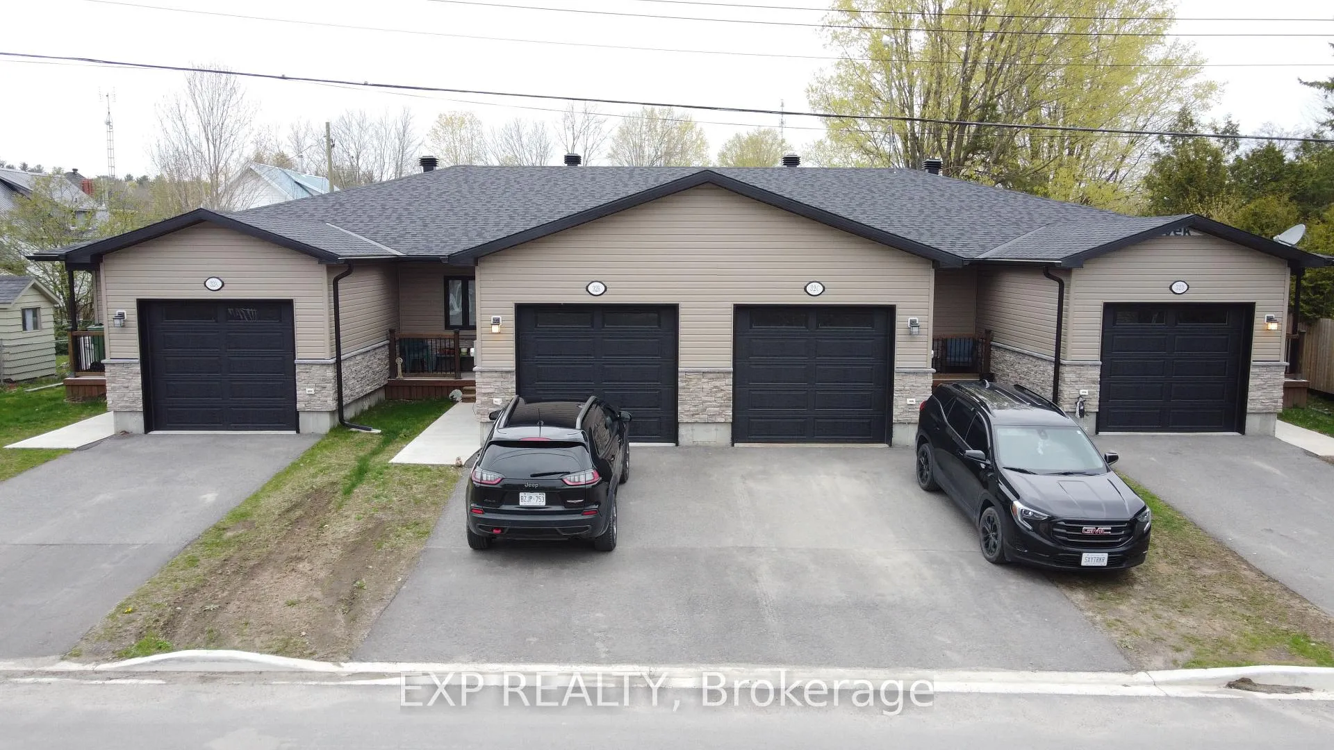 Photo 1 of 32 David Street, Edwardsburgh/Cardinal, Edwardsburgh/Cardinal Twp — HOMEH