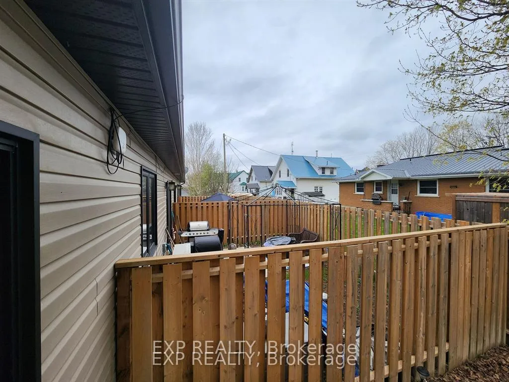 Photo 25 of 32 David Street, Edwardsburgh/Cardinal, Edwardsburgh/Cardinal Twp — HOMEH