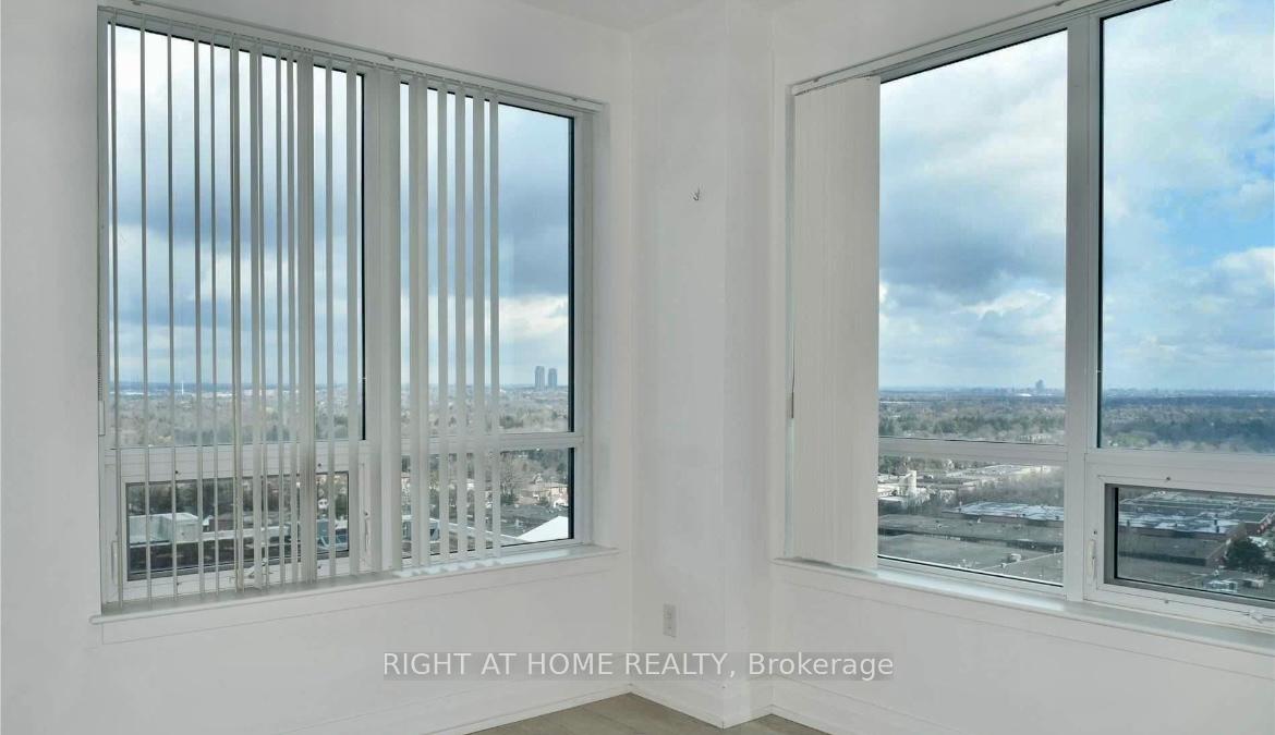 Photo 10 of Unit 1602, 7165 Yonge Street, Markham, Grandview — HOMEH