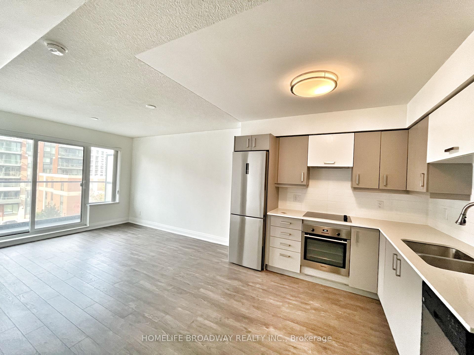Photo 2 of Unit 606, 18 Uptown Drive, Markham, Unionville — HOMEH