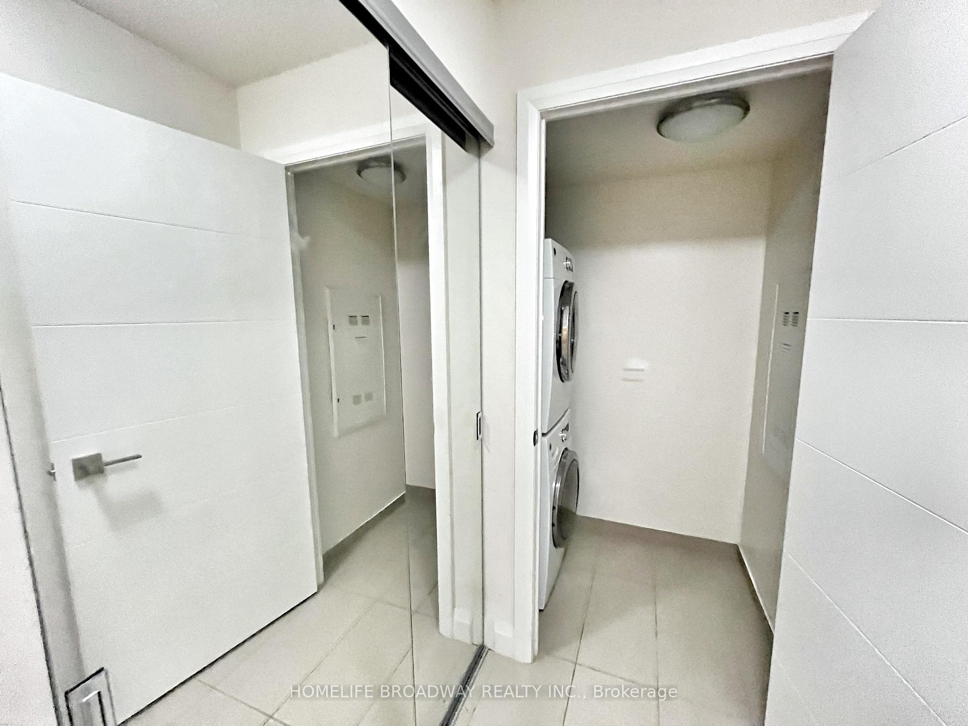 Photo 8 of Unit 606, 18 Uptown Drive, Markham, Unionville — HOMEH