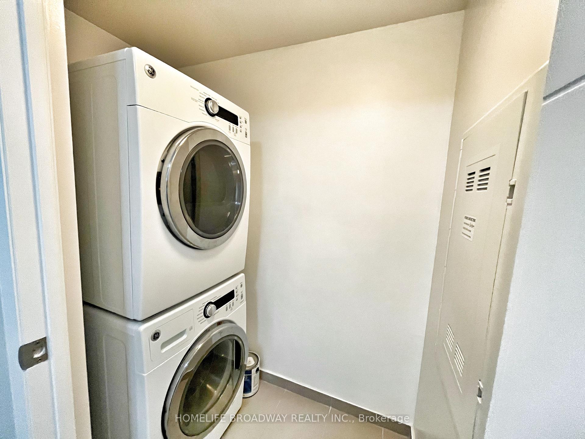 Photo 9 of Unit 606, 18 Uptown Drive, Markham, Unionville — HOMEH