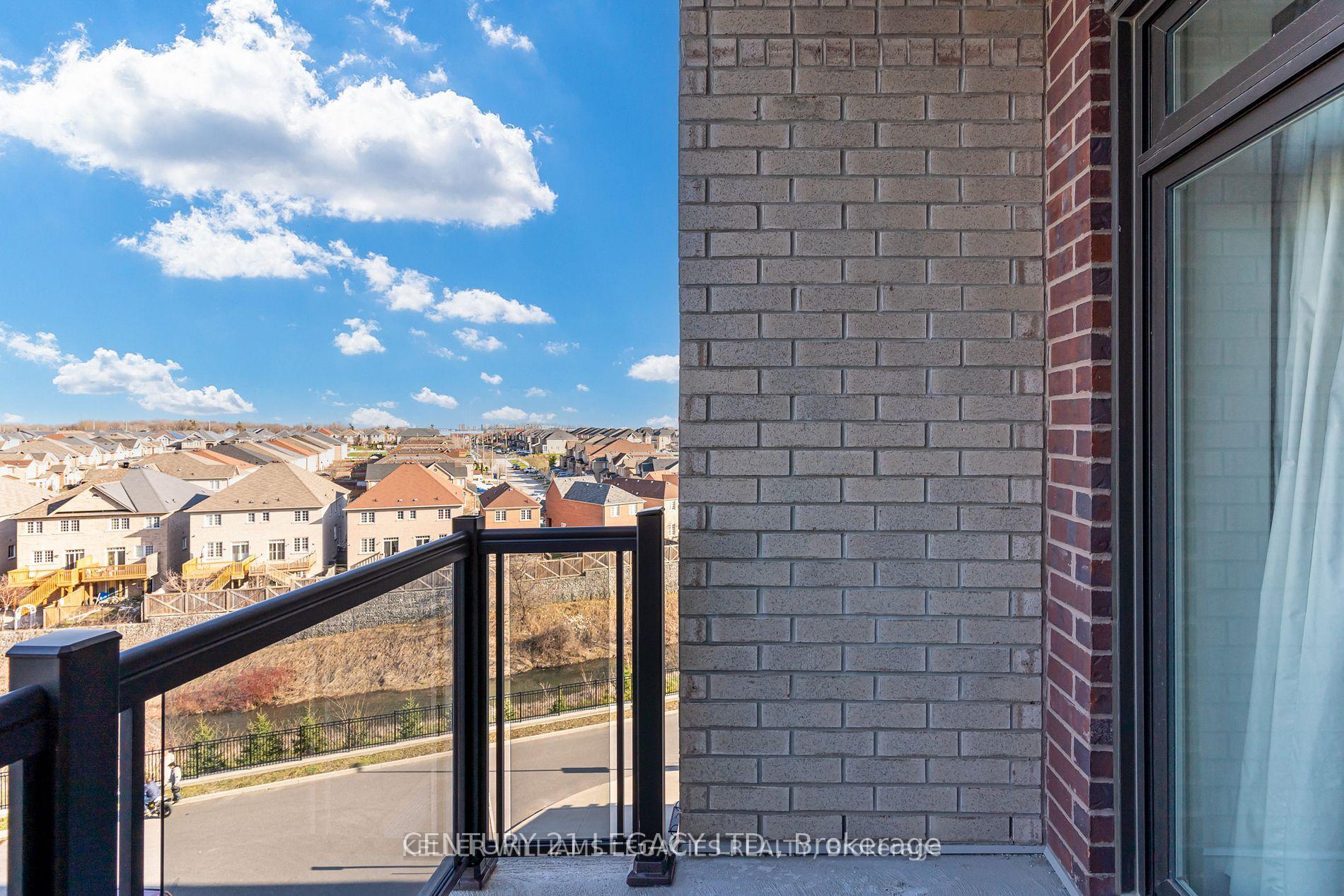 Photo 17 of Unit 518, 7325 Markham Road, Markham, Cedarwood — HOMEH