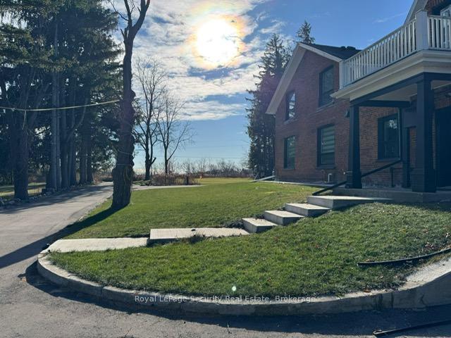 Photo 4 of 556 Fallis Line, Cavan Monaghan, Cavan Twp — HOMEH