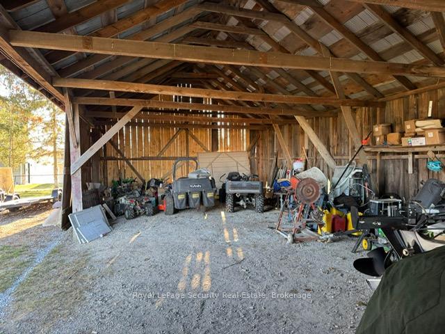 Photo 9 of 556 Fallis Line, Cavan Monaghan, Cavan Twp — HOMEH