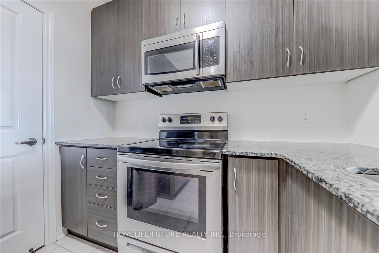 Photo 8 of Unit 308, 7325 Markham Road, Markham, Cedarwood — HOMEH