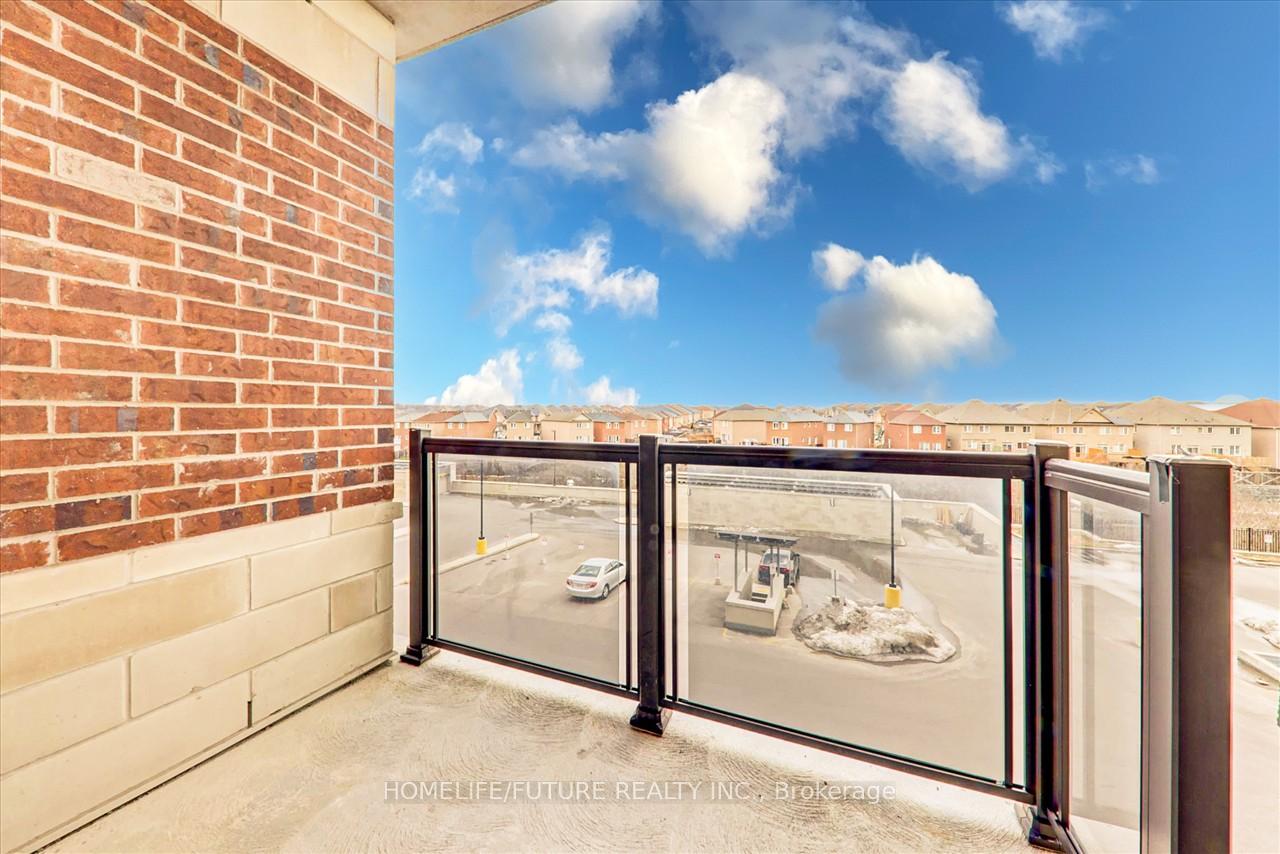 Photo 9 of Unit 308, 7325 Markham Road, Markham, Cedarwood — HOMEH