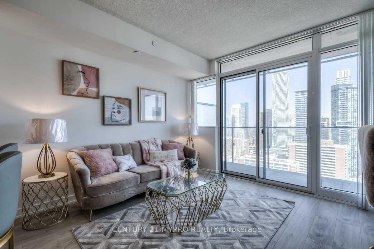 Photo 3 of Unit 3903, 50 Wellesley Street E, Toronto, Church-Yonge Corridor — HOMEH