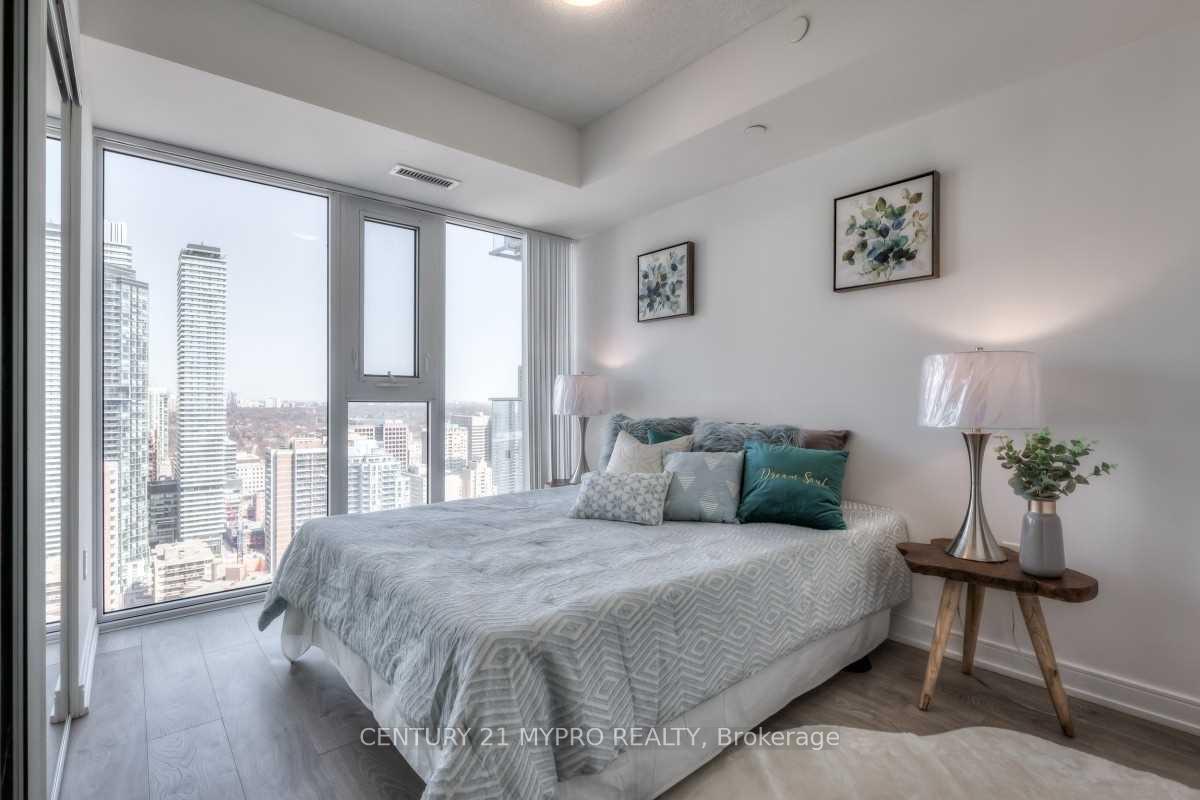 Photo 7 of Unit 3903, 50 Wellesley Street E, Toronto, Church-Yonge Corridor — HOMEH
