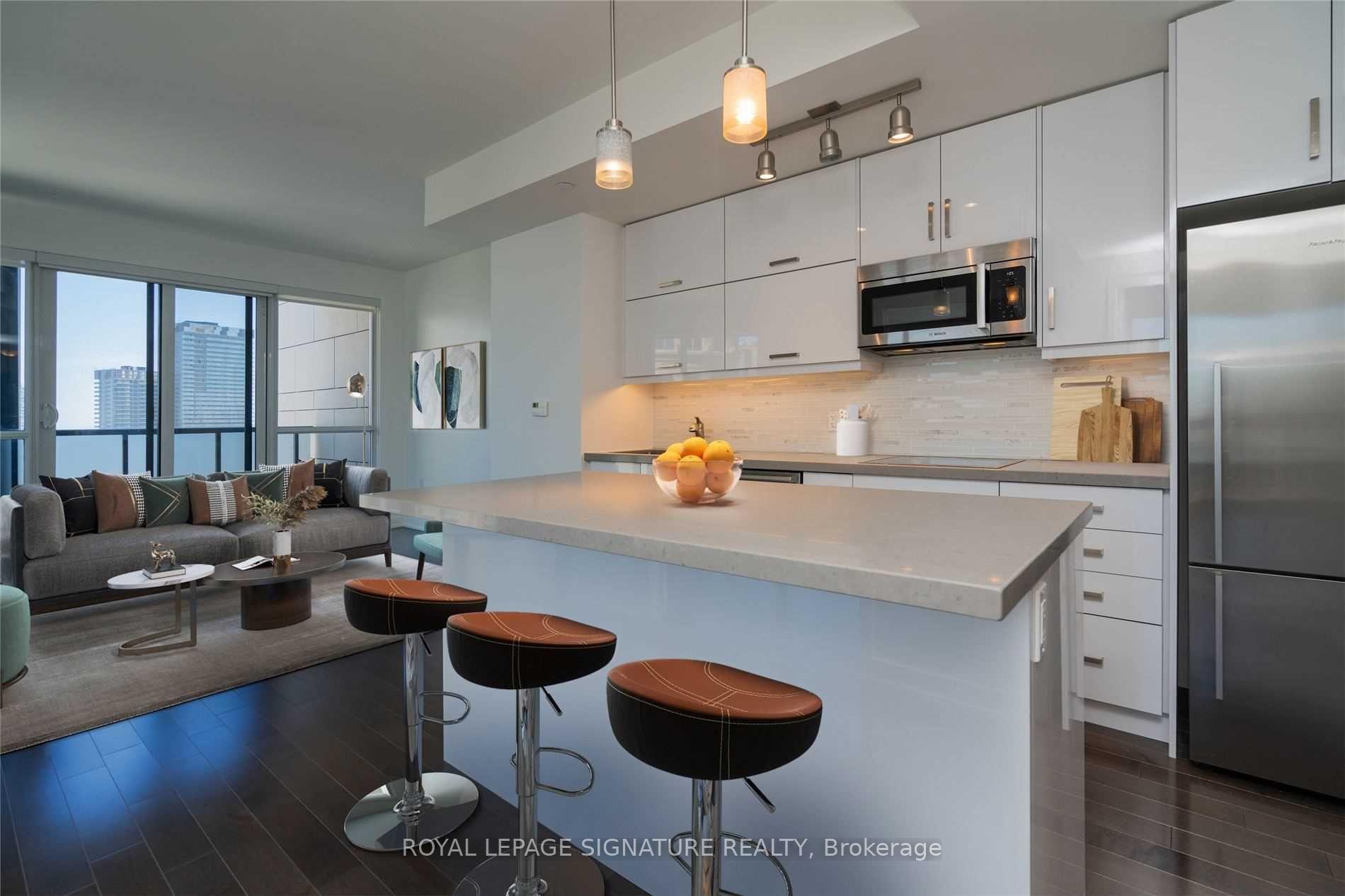 Photo 6 of Unit 2906, 1 The Esplanade Drive, Toronto, Waterfront Communities — HOMEH