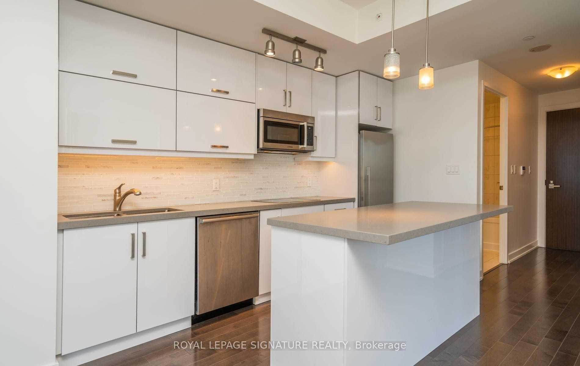 Photo 7 of Unit 2906, 1 The Esplanade Drive, Toronto, Waterfront Communities — HOMEH
