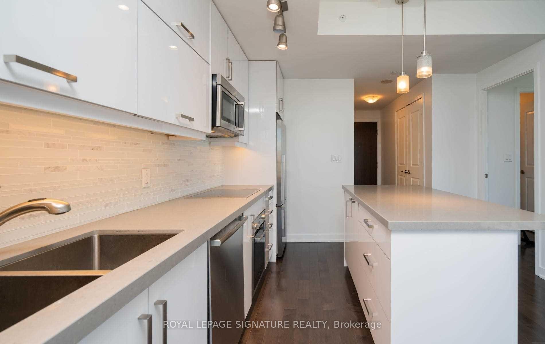 Photo 10 of Unit 2906, 1 The Esplanade Drive, Toronto, Waterfront Communities — HOMEH