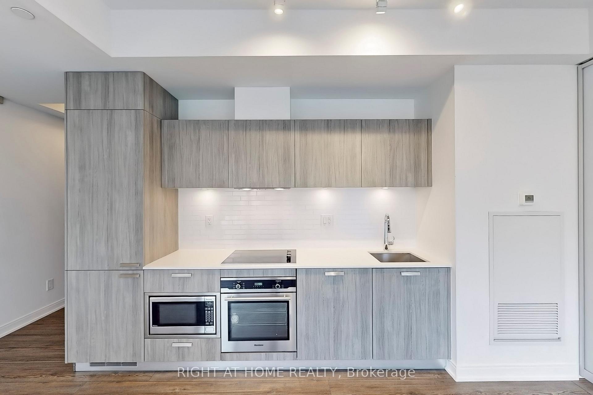Photo 13 of Unit 401, 50 Charles Street E, Toronto, Church-Yonge Corridor — HOMEH