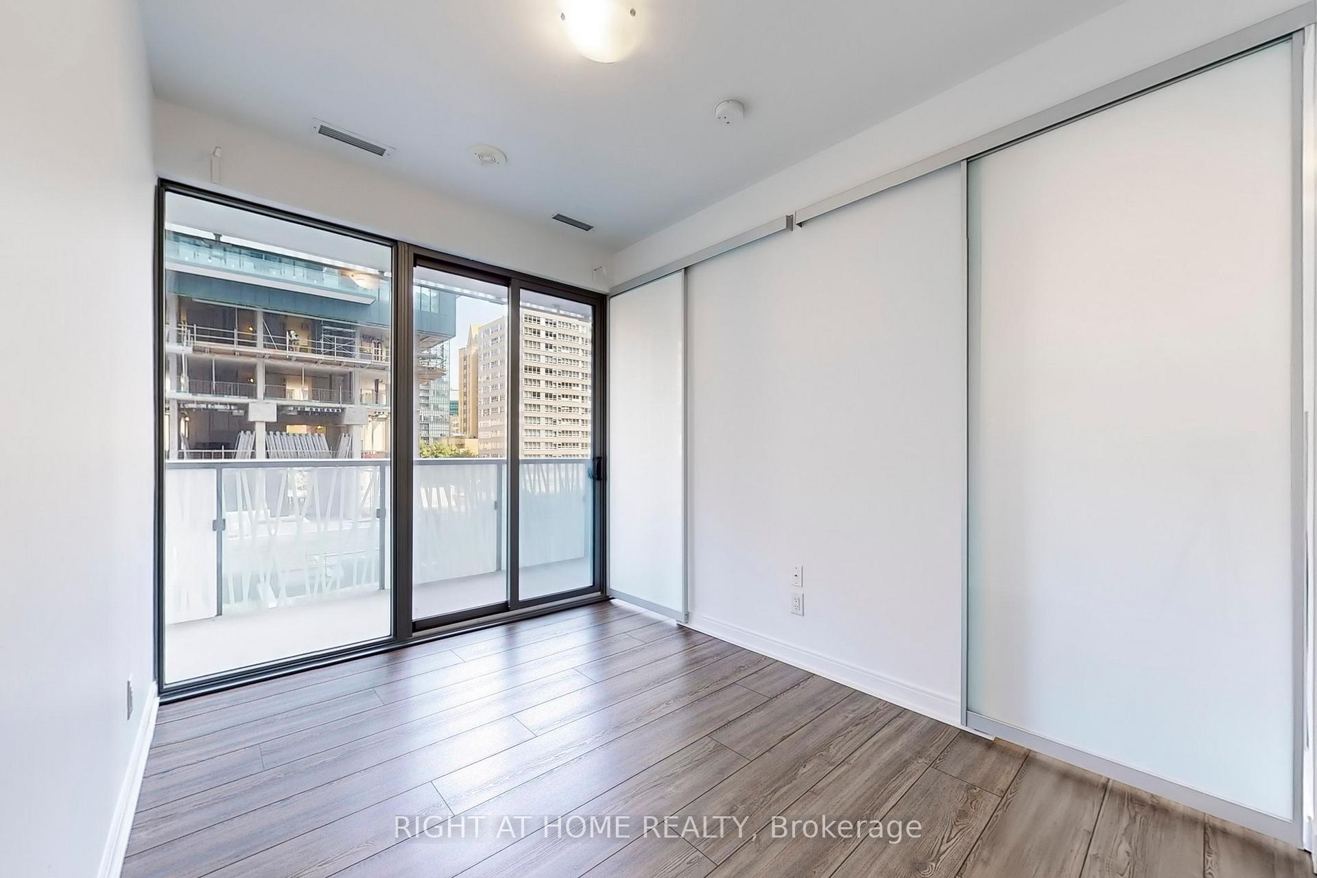 Photo 16 of Unit 401, 50 Charles Street E, Toronto, Church-Yonge Corridor — HOMEH