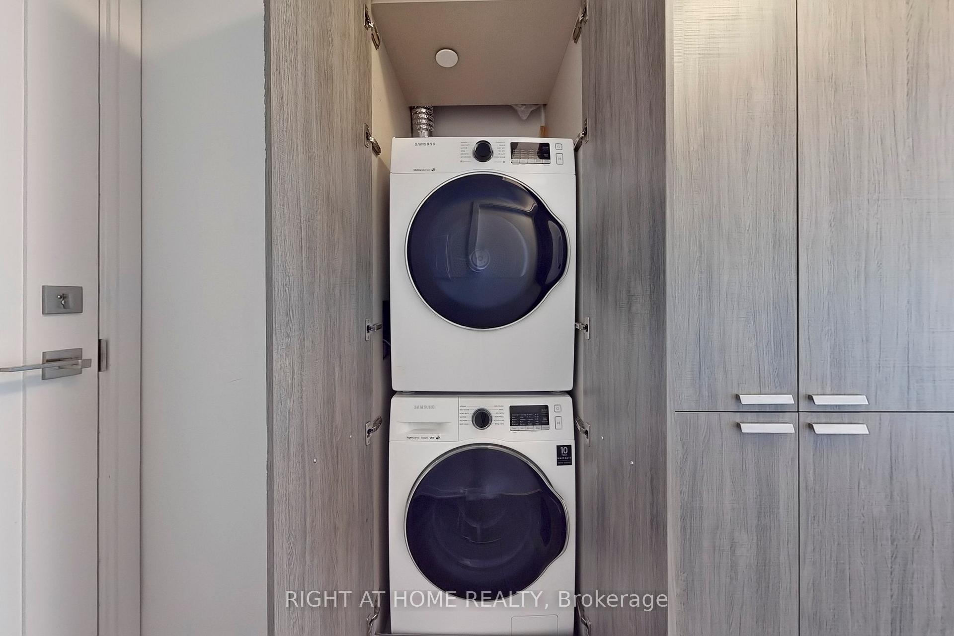 Photo 26 of Unit 401, 50 Charles Street E, Toronto, Church-Yonge Corridor — HOMEH