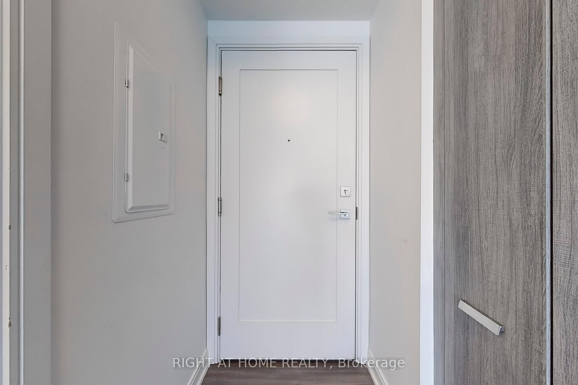 Photo 27 of Unit 401, 50 Charles Street E, Toronto, Church-Yonge Corridor — HOMEH