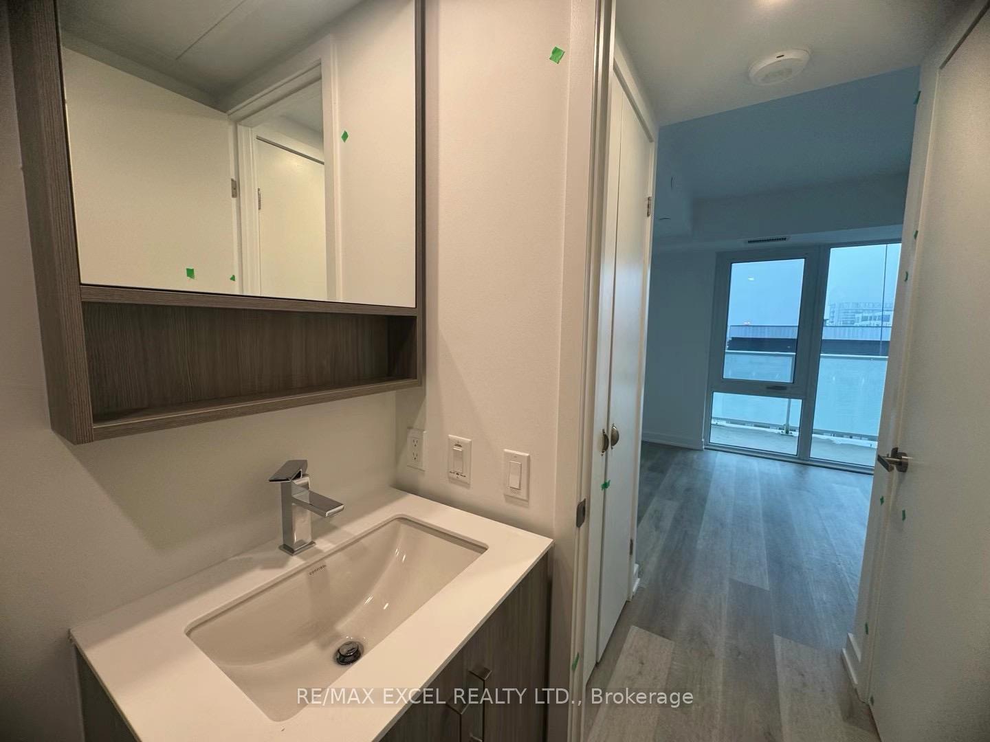 Photo 5 of Unit 3301, 88 Queen Street E, Toronto, Church-Yonge Corridor — HOMEH