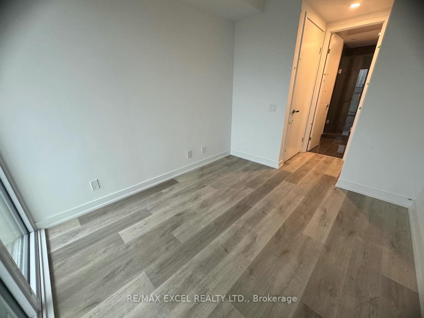 Photo 6 of Unit 3301, 88 Queen Street E, Toronto, Church-Yonge Corridor — HOMEH