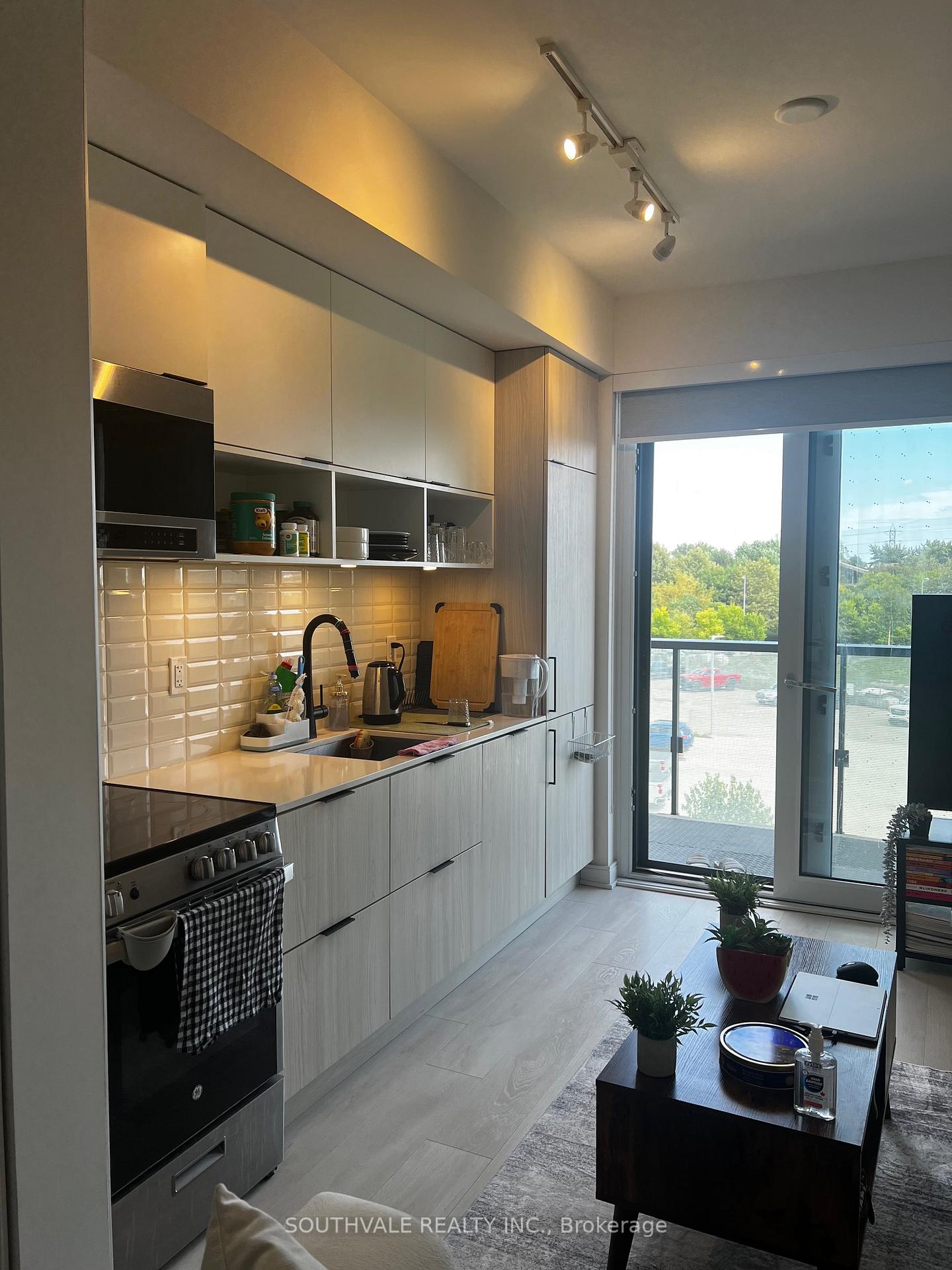 Photo 2 of Unit S435, 35 Rolling Mills Road, Toronto, Waterfront Communities — HOMEH