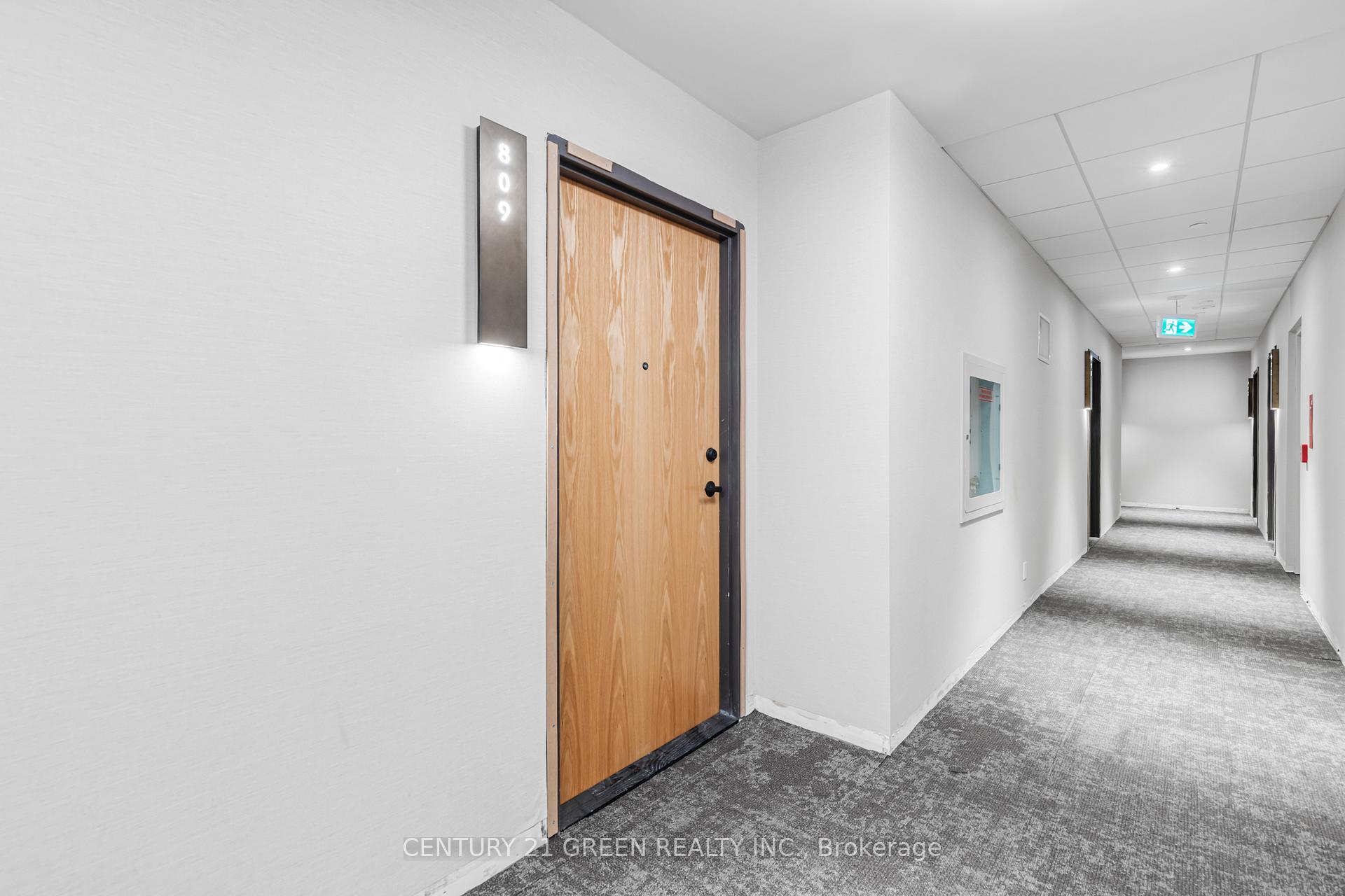 Photo 7 of Unit 809, 8 Beverley Glen Boulevard, Vaughan, Beverley Glen — HOMEH