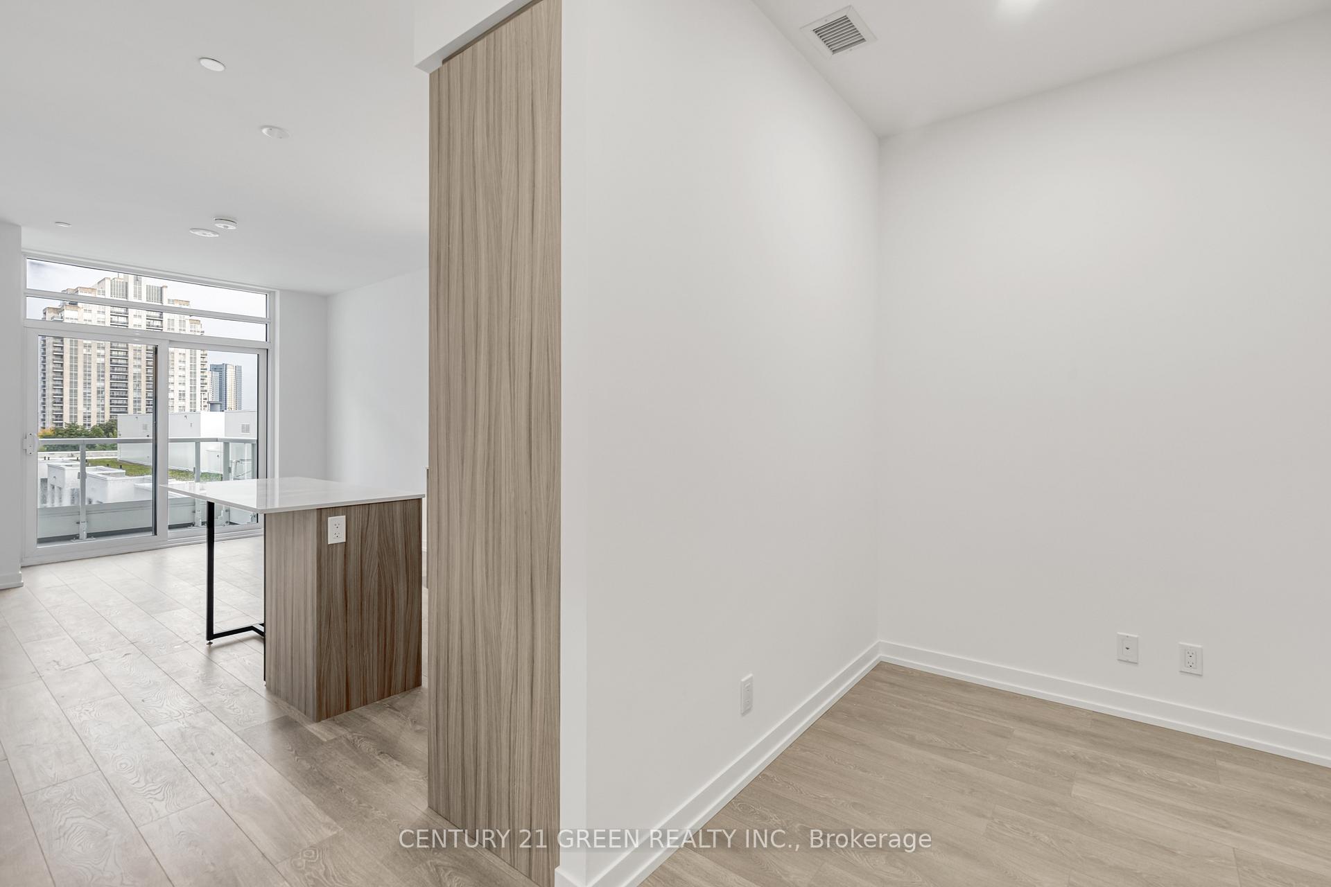 Photo 13 of Unit 809, 8 Beverley Glen Boulevard, Vaughan, Beverley Glen — HOMEH