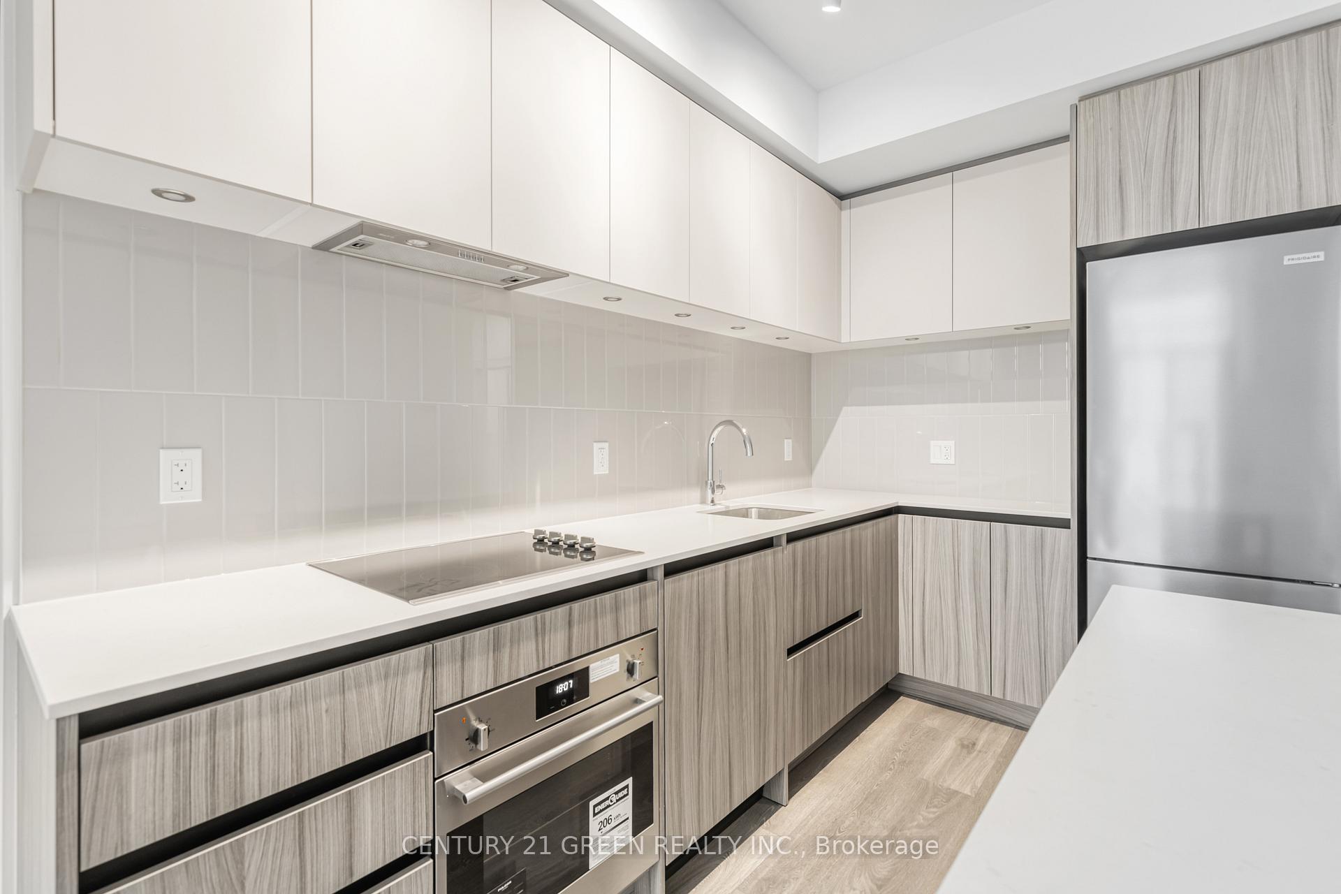Photo 19 of Unit 809, 8 Beverley Glen Boulevard, Vaughan, Beverley Glen — HOMEH