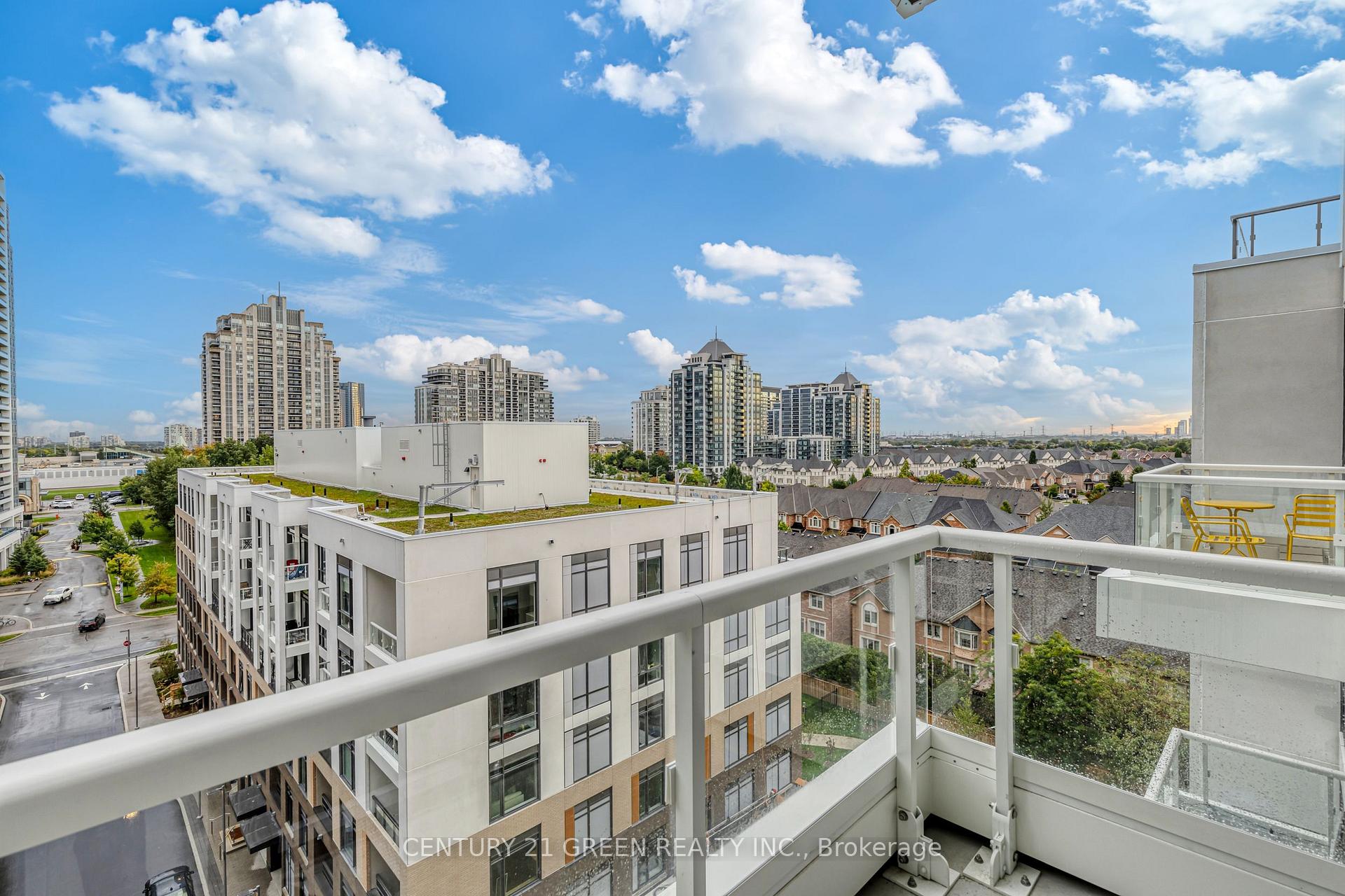 Photo 25 of Unit 809, 8 Beverley Glen Boulevard, Vaughan, Beverley Glen — HOMEH