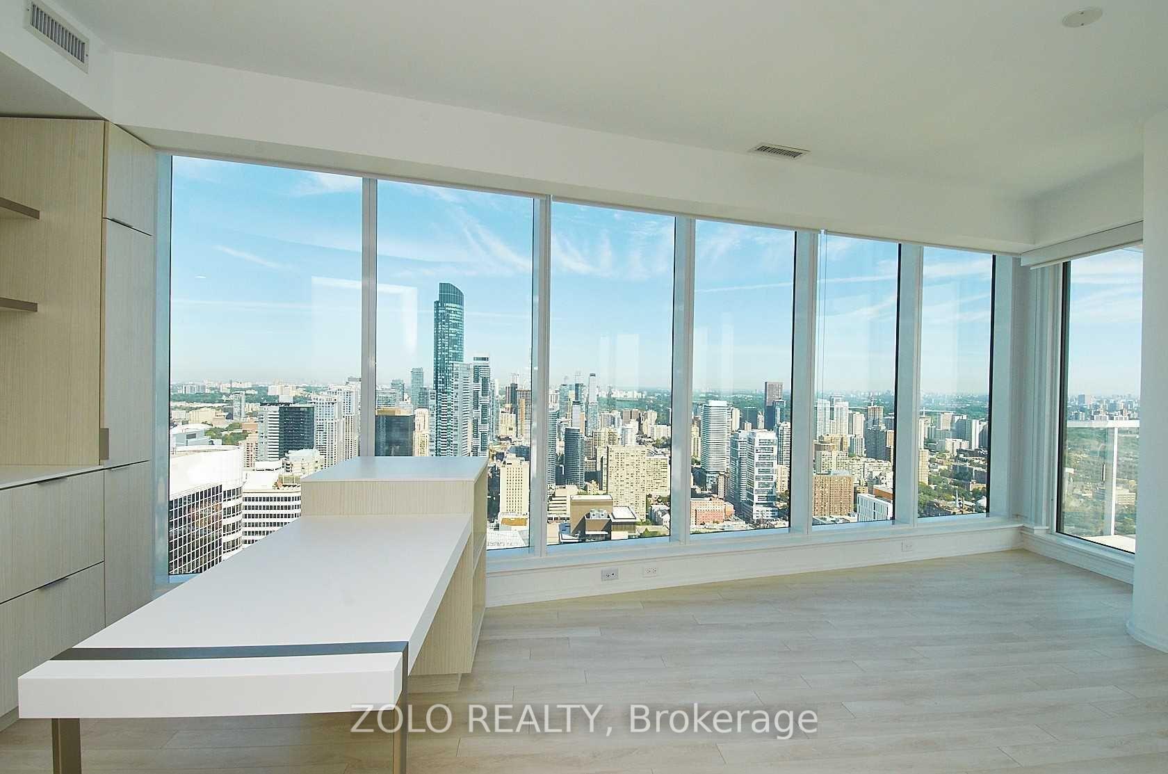 Photo 5 of Unit 5202, 197 Yonge Street, Toronto, Church-Yonge Corridor — HOMEH