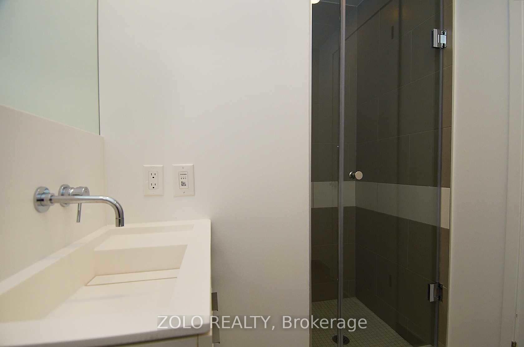 Photo 24 of Unit 5202, 197 Yonge Street, Toronto, Church-Yonge Corridor — HOMEH