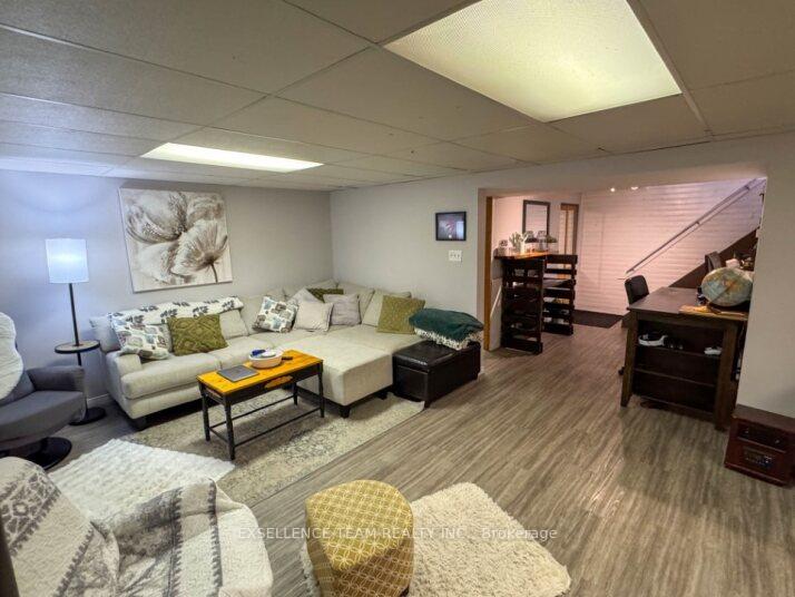 Photo 16 of 1010 Queen Street, Cornwall — HOMEH