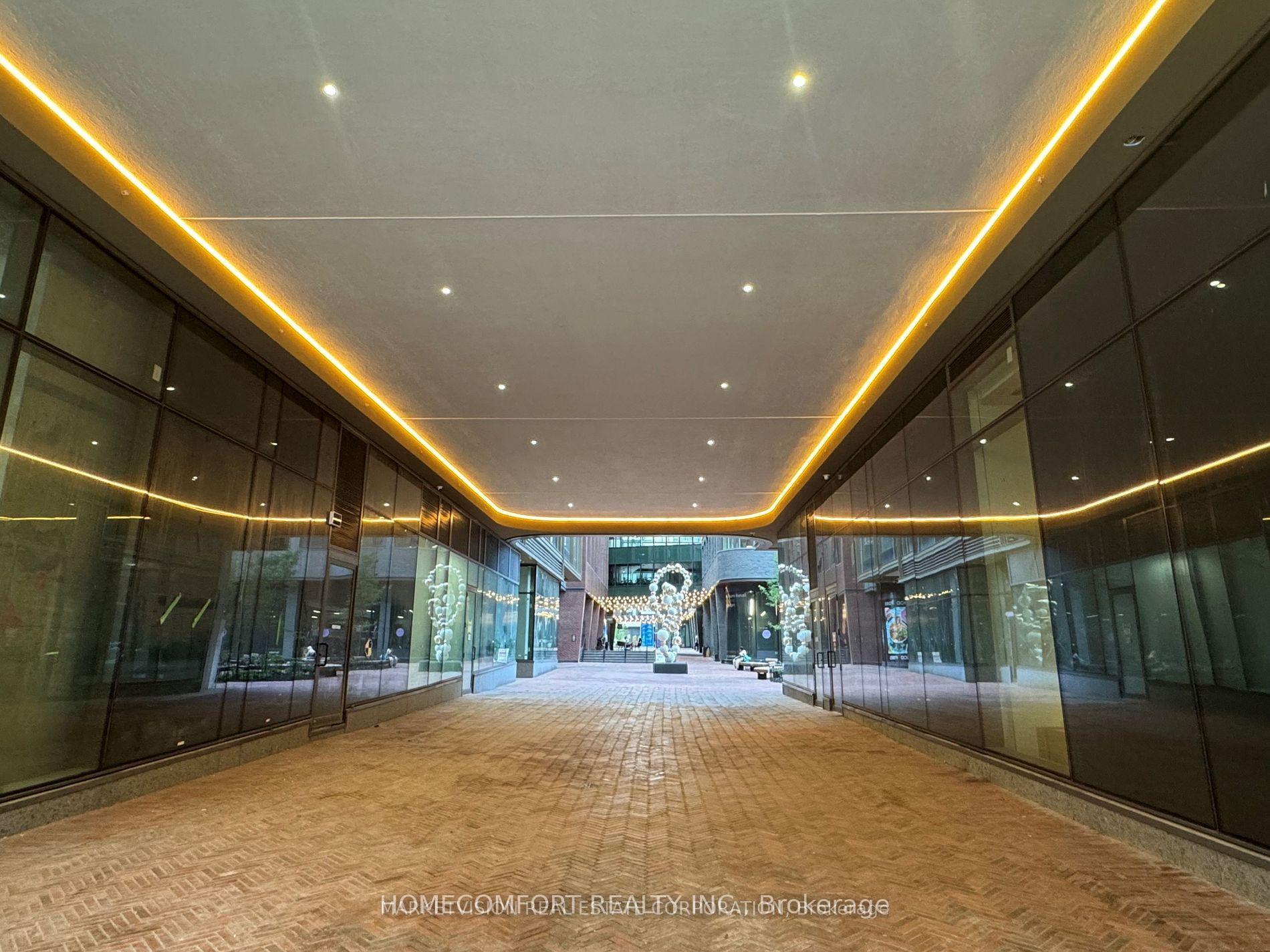 Photo 4 of Unit 3709, 88 Queen Street E, Toronto, Church-Yonge Corridor — HOMEH