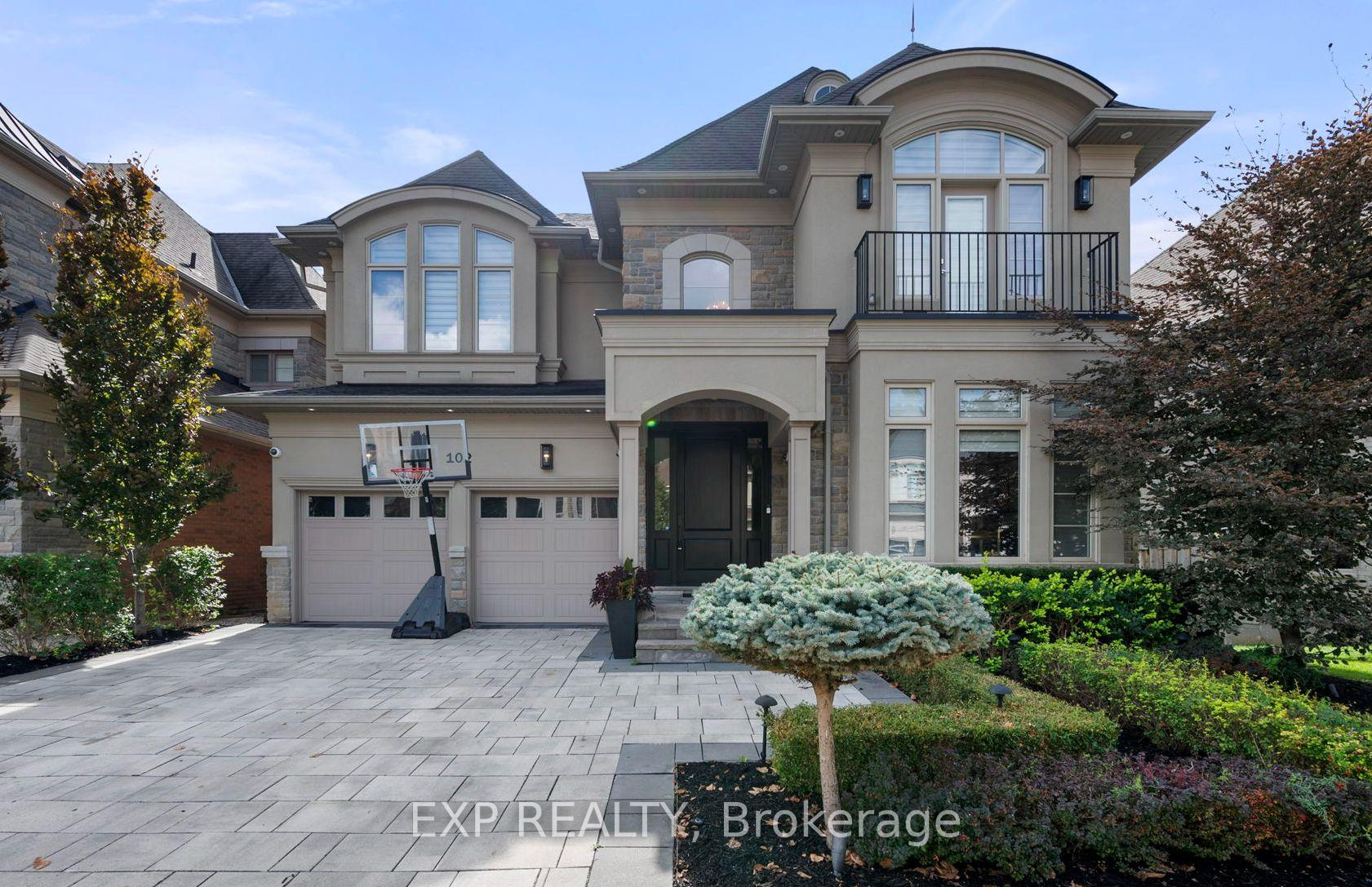 Front of 102 Vines Place