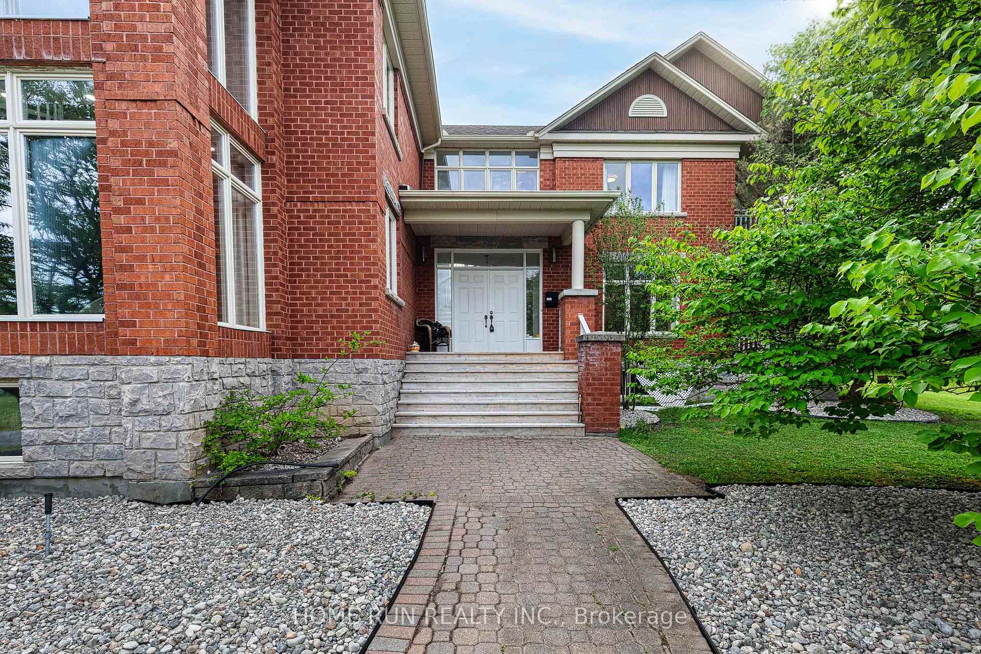 Photo 10 of 112 Lochcarron Crescent, Ottawa, Huntley Ward (South East) — HOMEH