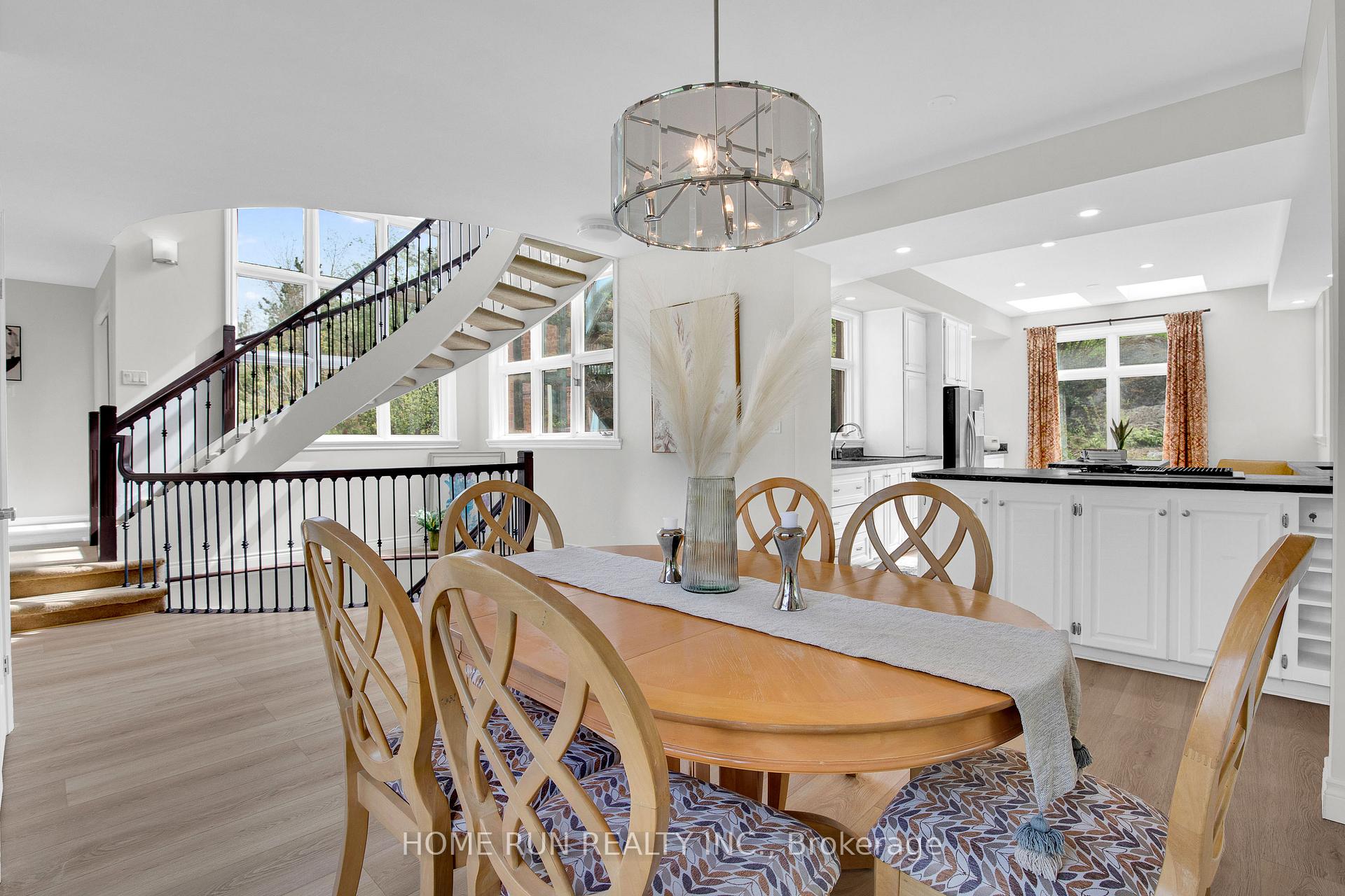 Photo 17 of 112 Lochcarron Crescent, Ottawa, Huntley Ward (South East) — HOMEH