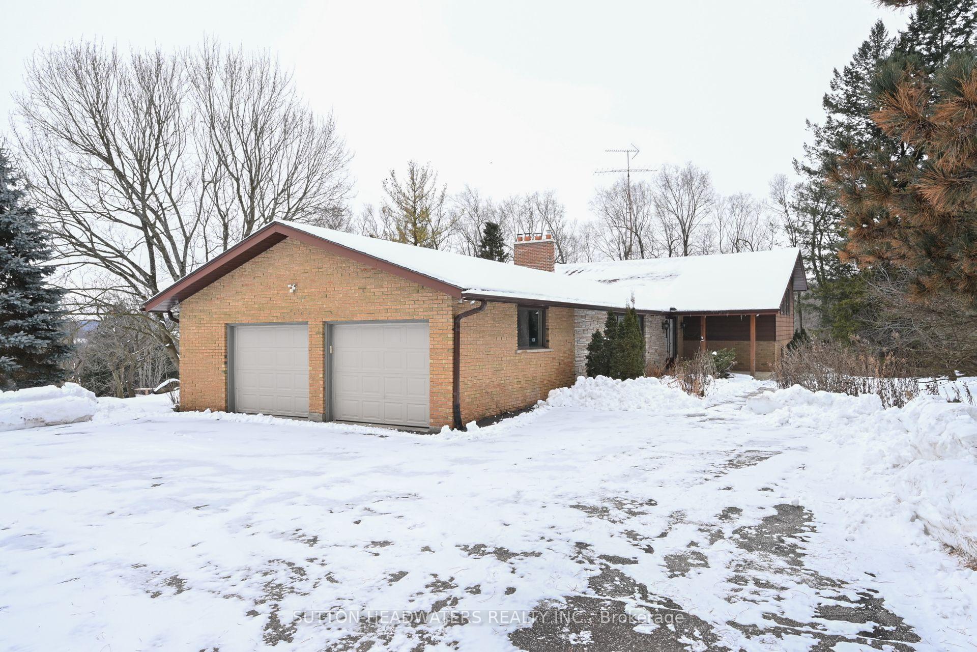 Photo 2 of 10 Cedar Drive, Caledon, Rural Caledon — HOMEH
