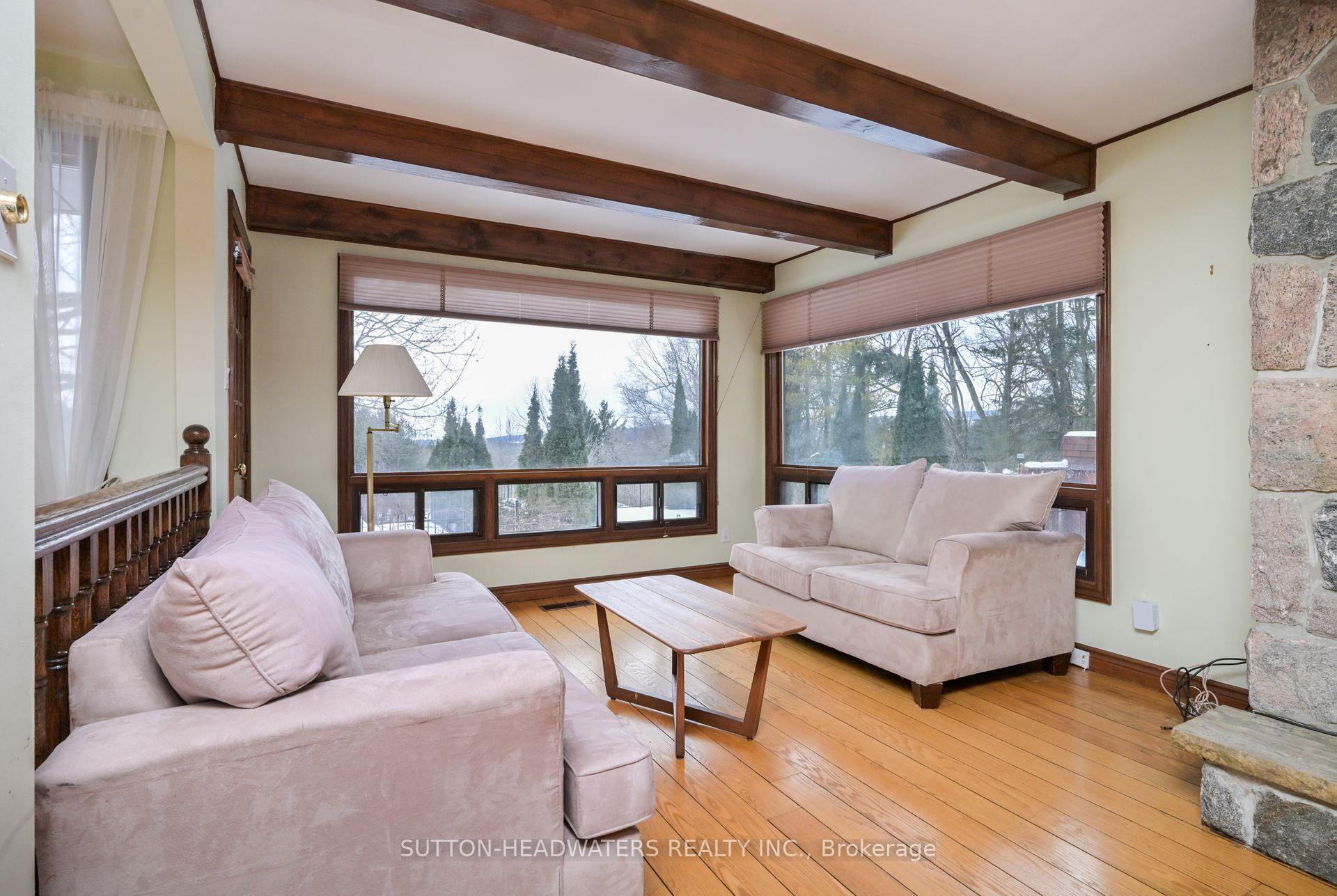 Photo 8 of 10 Cedar Drive, Caledon, Rural Caledon — HOMEH